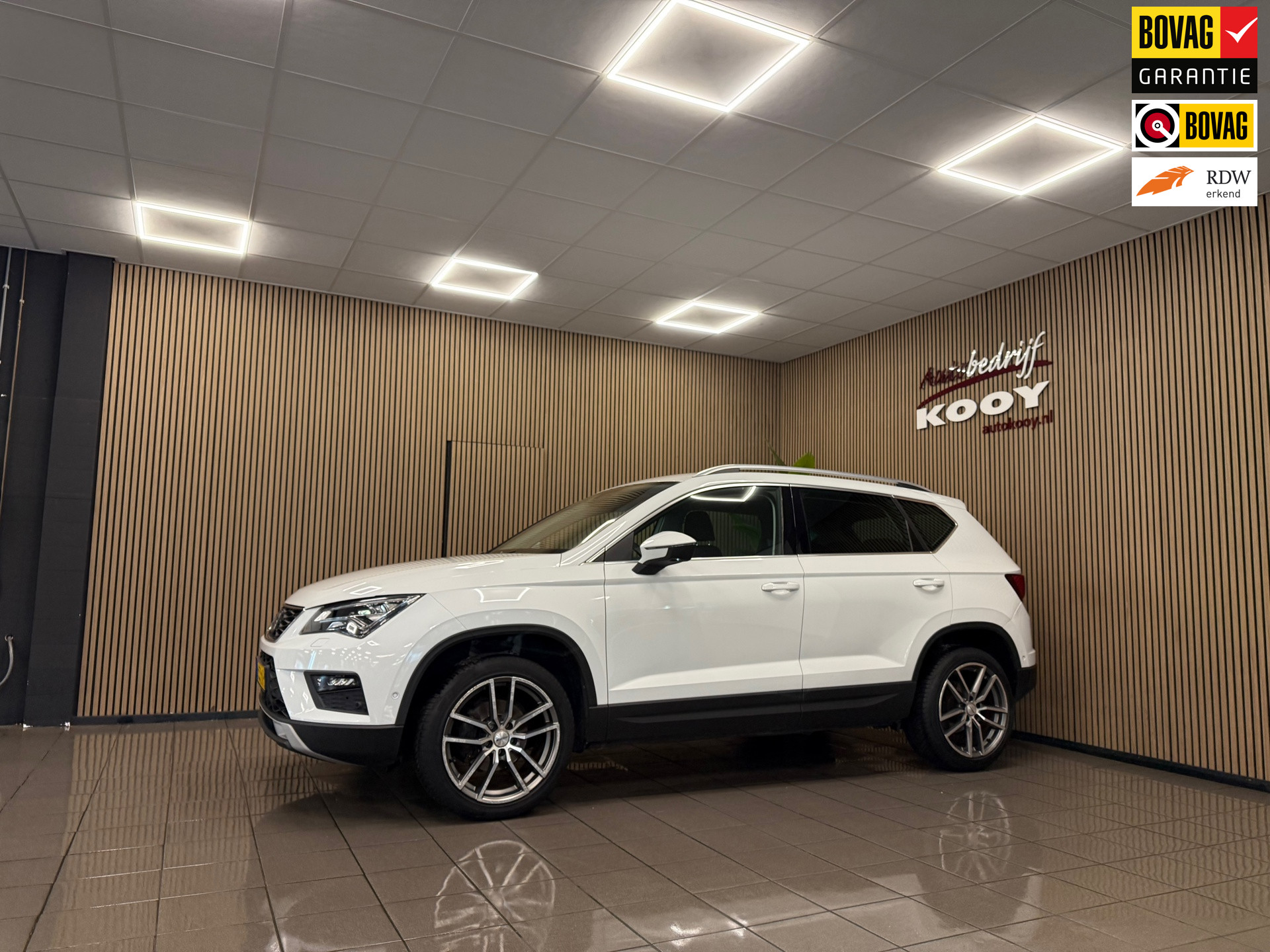 Seat Ateca 1.5 TSI Style Business Intense * Automaat / Trekhaak / Navigatie / Camera / Stoelverwarming *