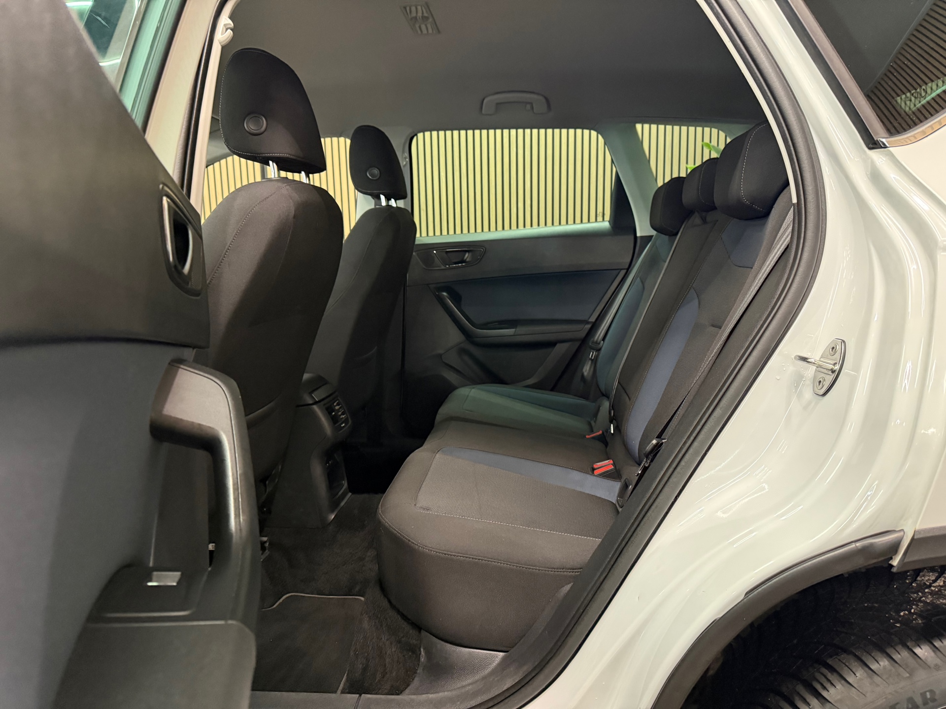 https://www.autokooy.nl//xml/images/53607545-23.JPG