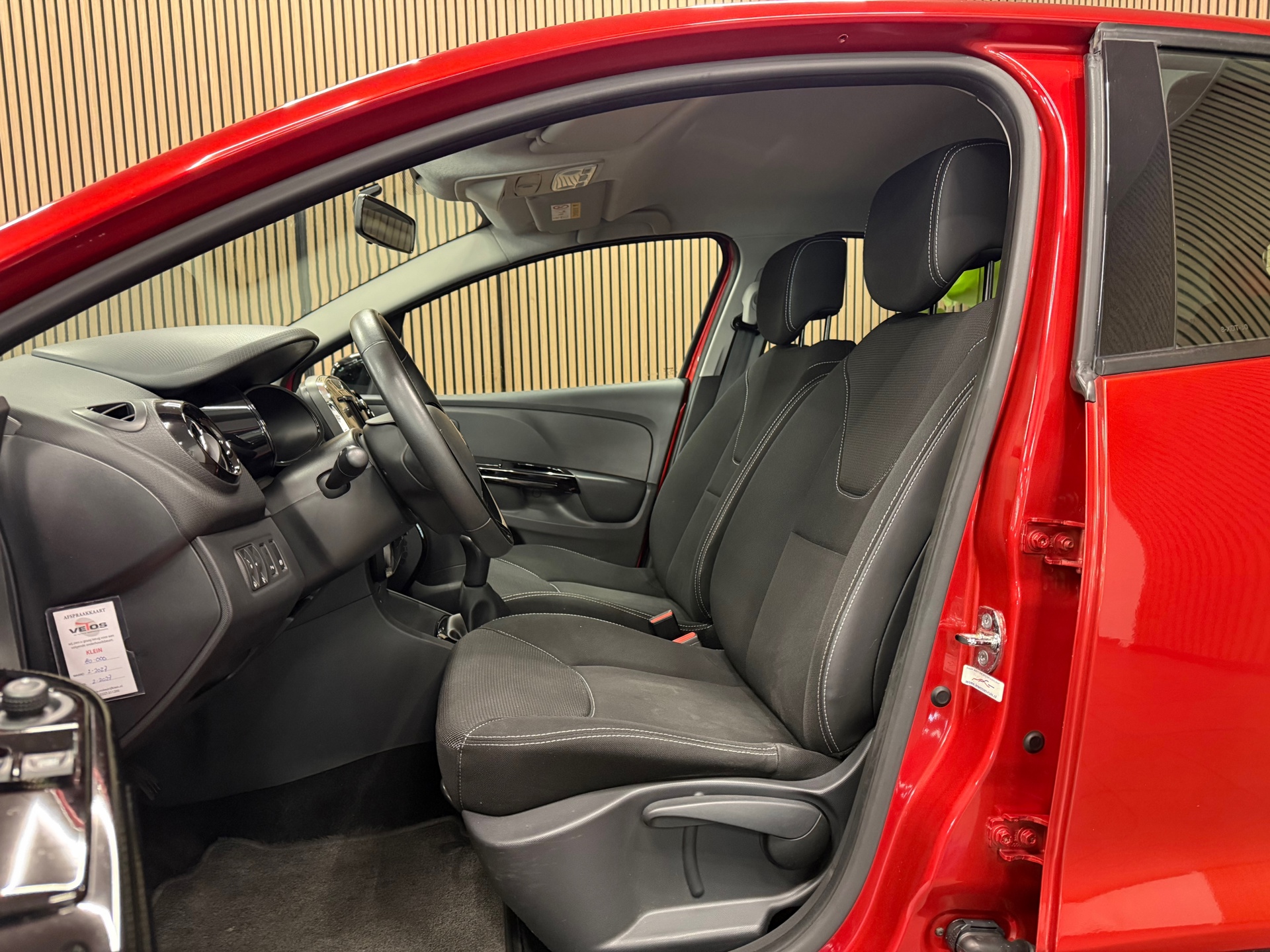 https://www.autokooy.nl//xml/images/53640784-11.JPG