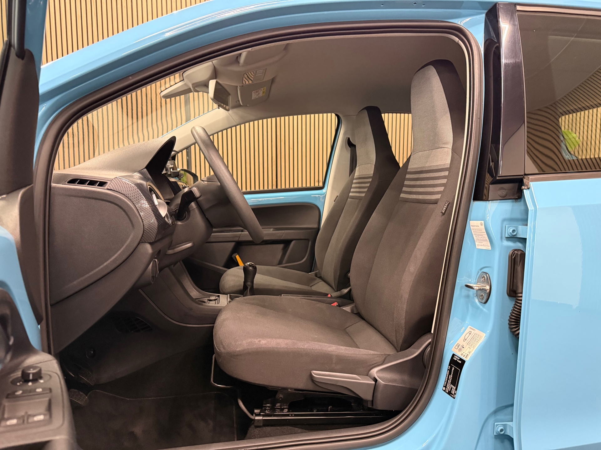 https://www.autokooy.nl//xml/images/53665196-11.JPG