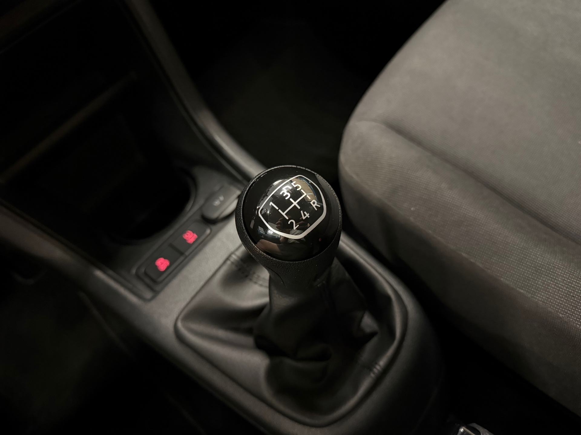 https://www.autokooy.nl//xml/images/53665196-16.JPG