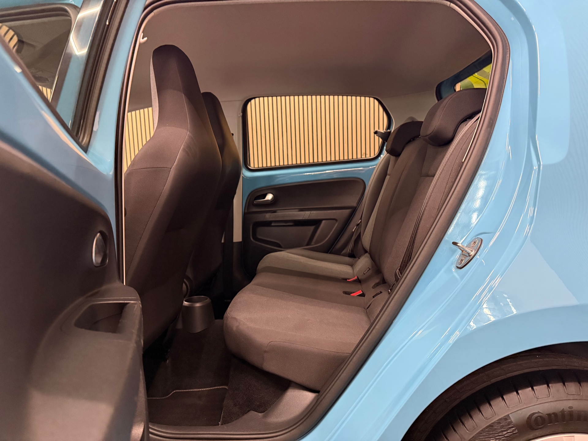 https://www.autokooy.nl//xml/images/53665196-18.JPG