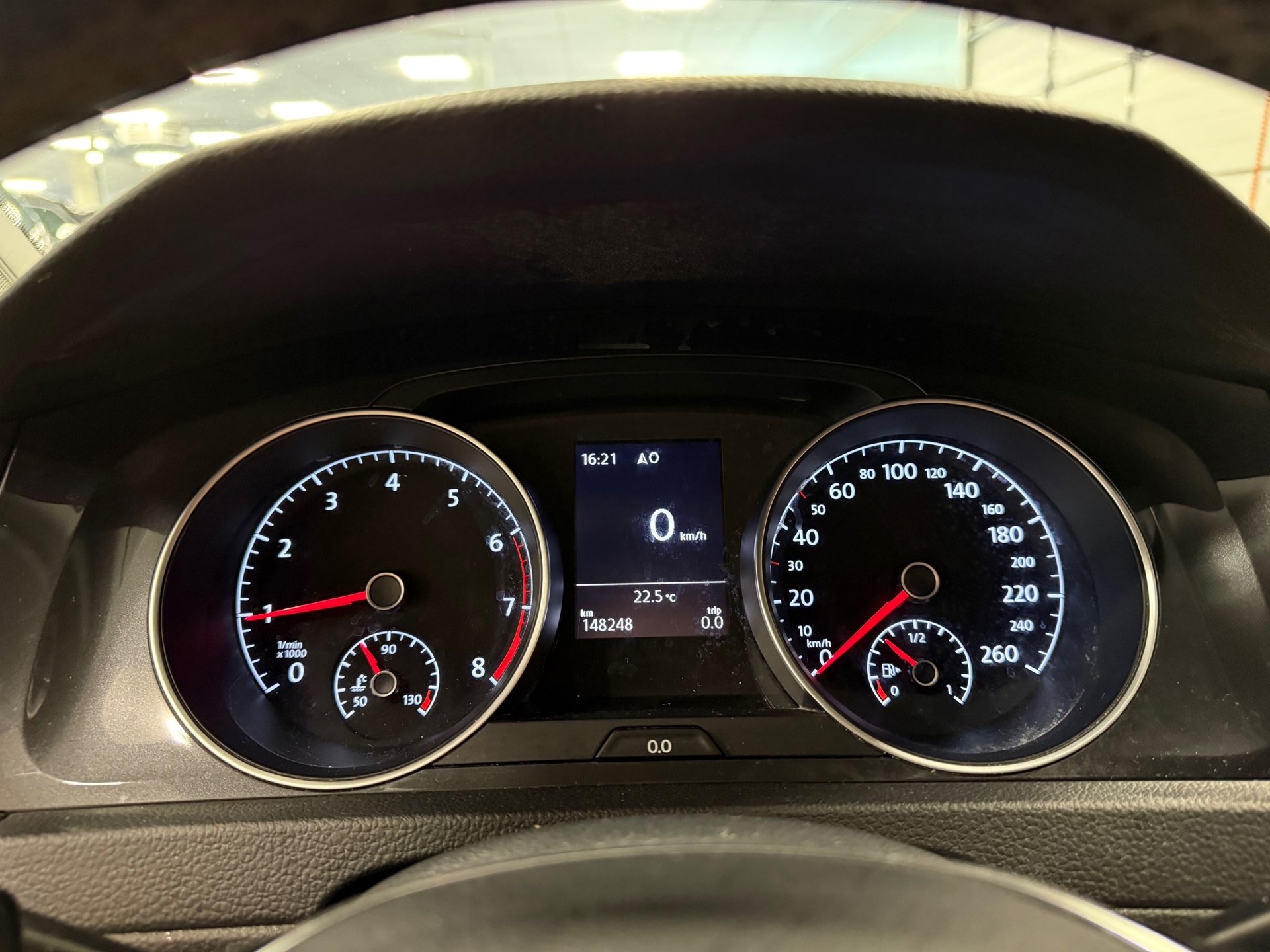 https://www.autokooy.nl//xml/images/53692523-14.JPG