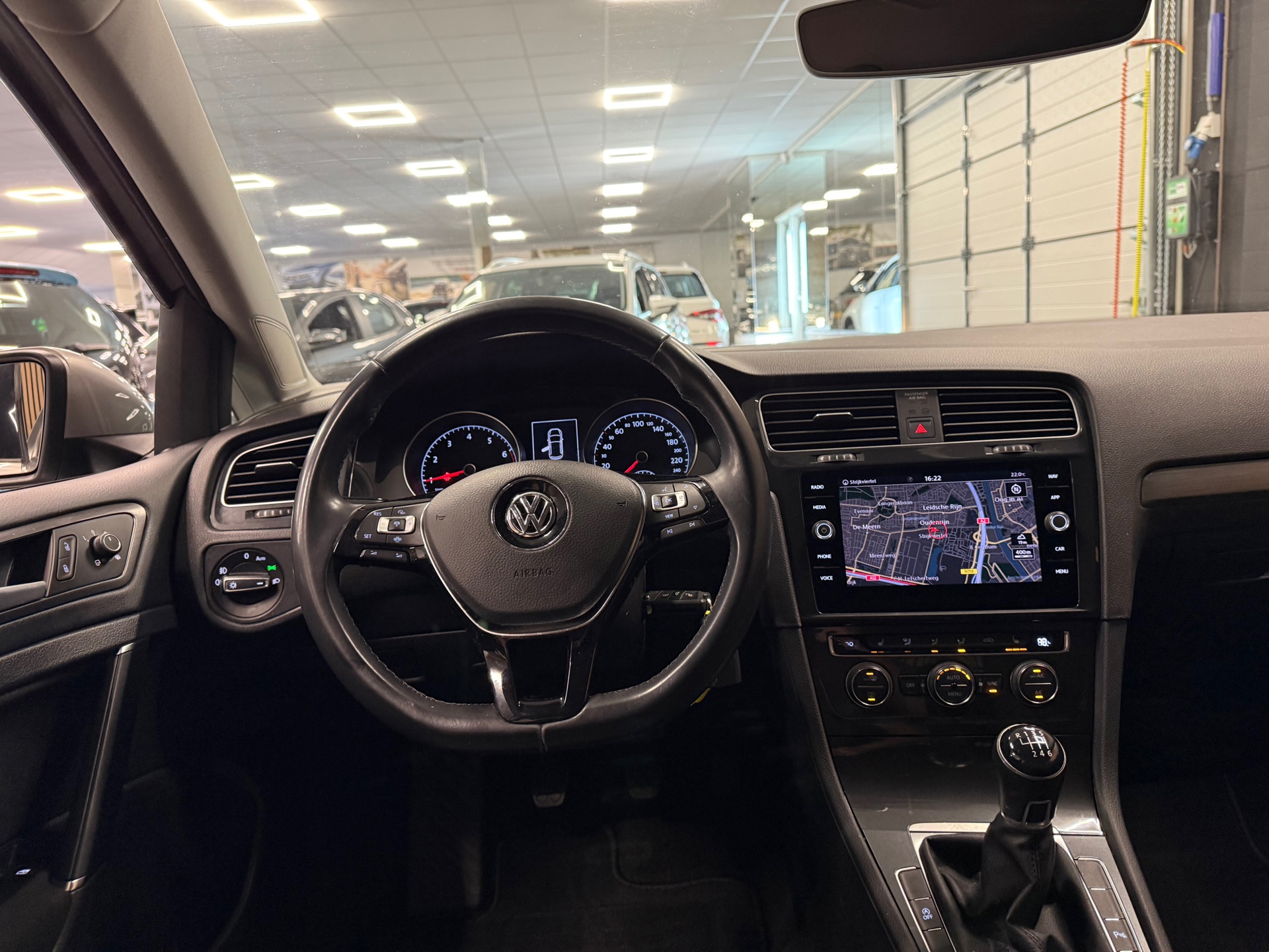 https://www.autokooy.nl//xml/images/53692523-20.JPG