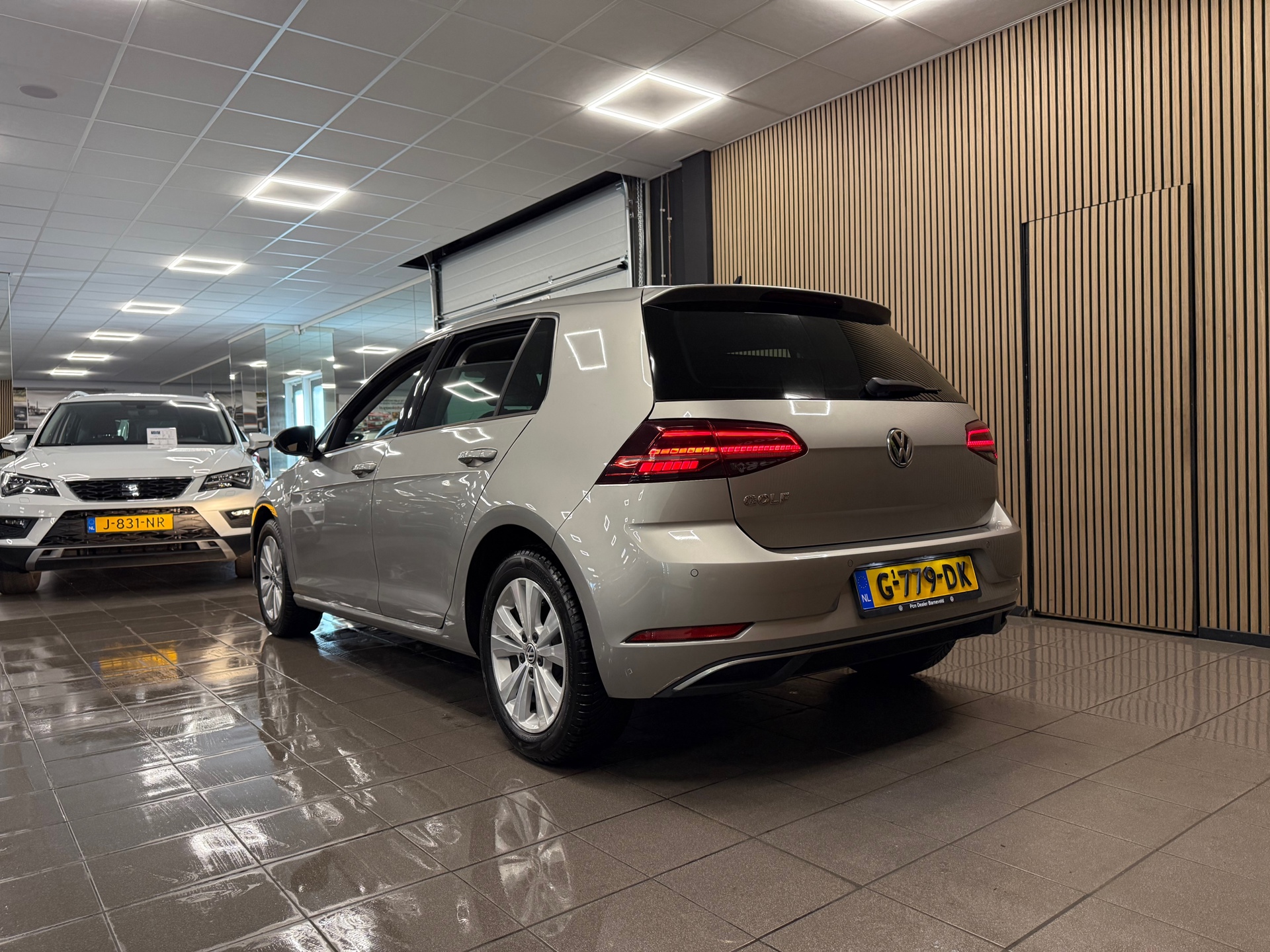 https://www.autokooy.nl//xml/images/53692523-3.JPG