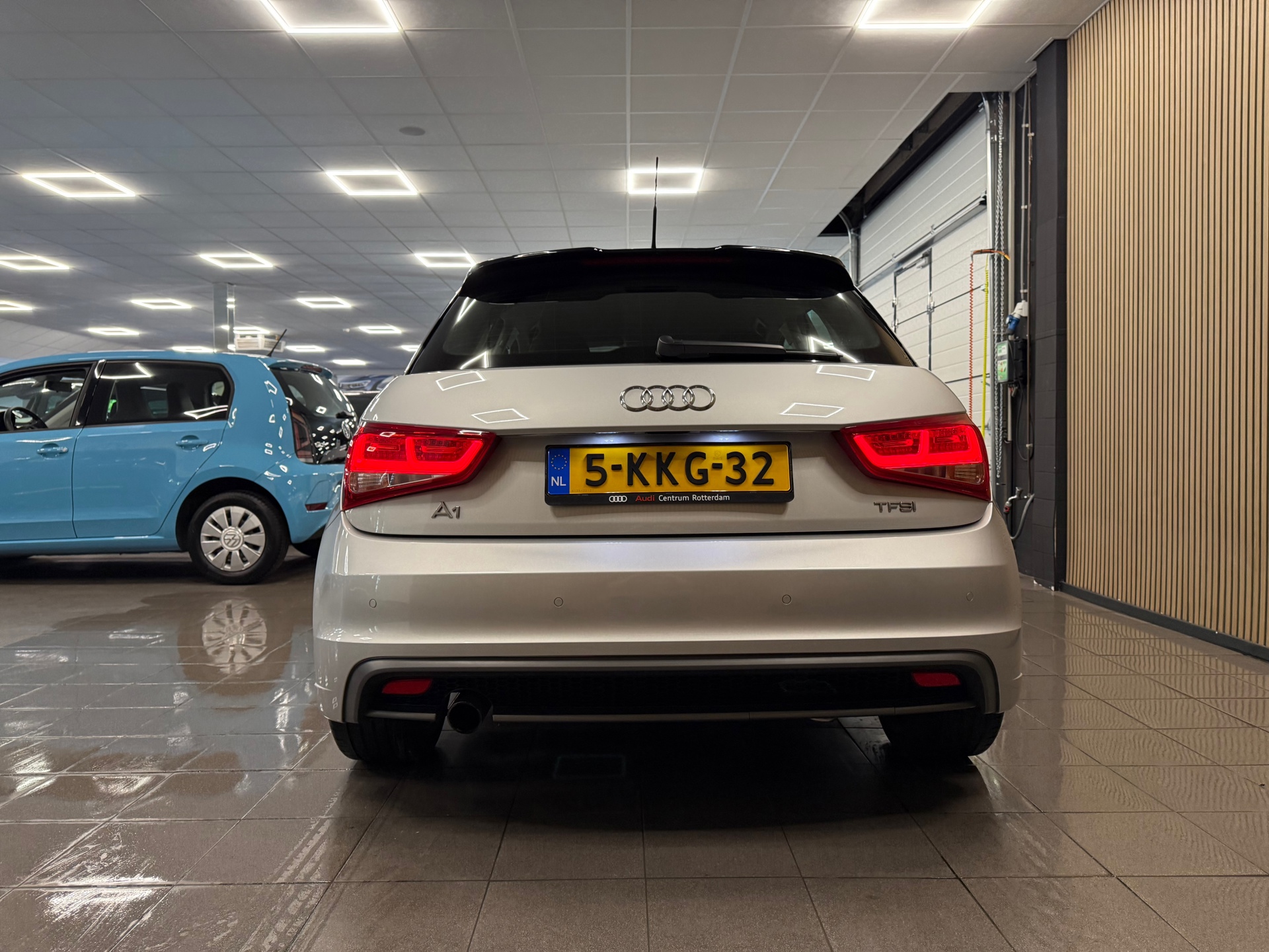 https://www.autokooy.nl//xml/images/53771132-4.JPG