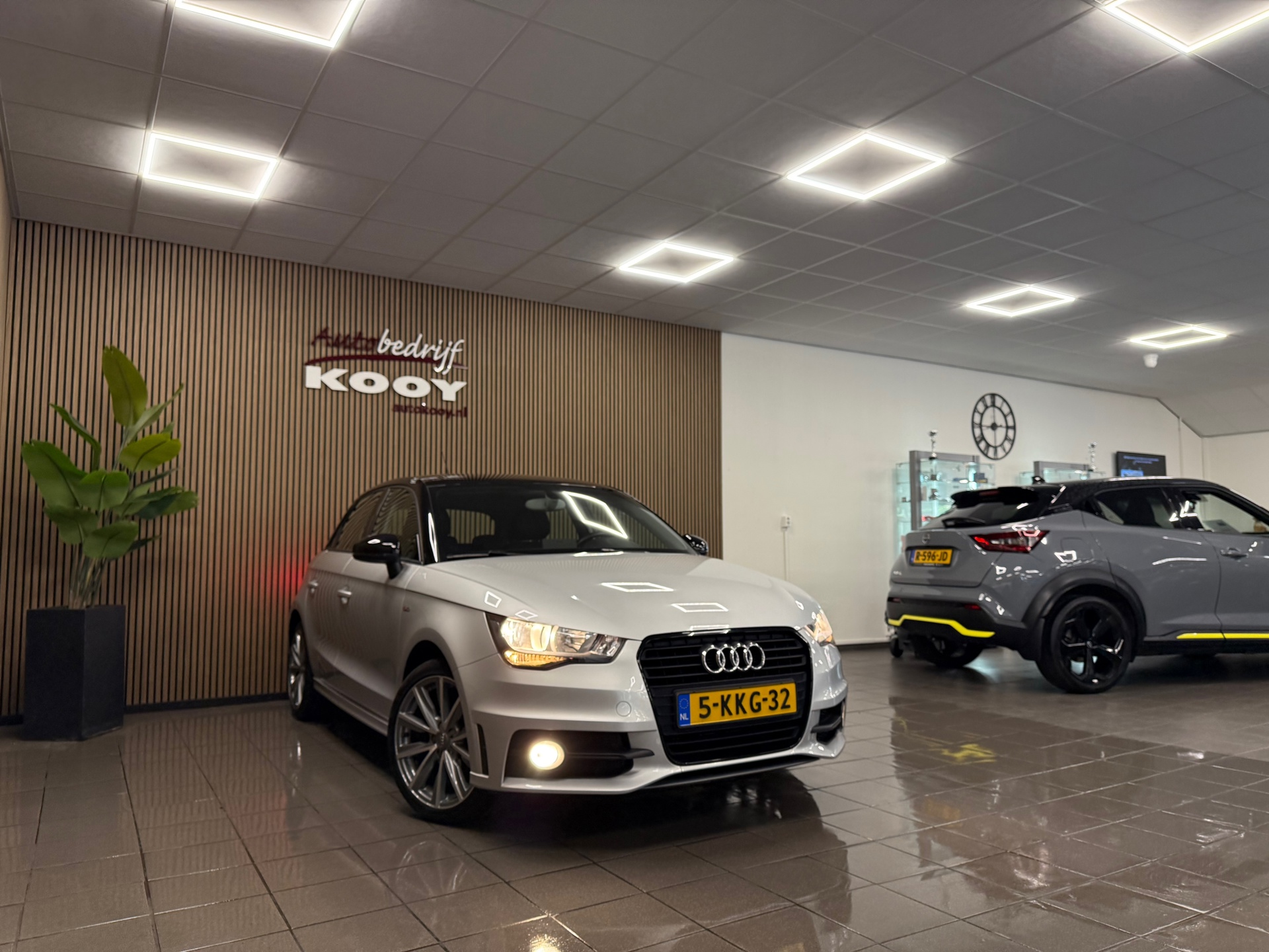 https://www.autokooy.nl//xml/images/53771132-7.JPG