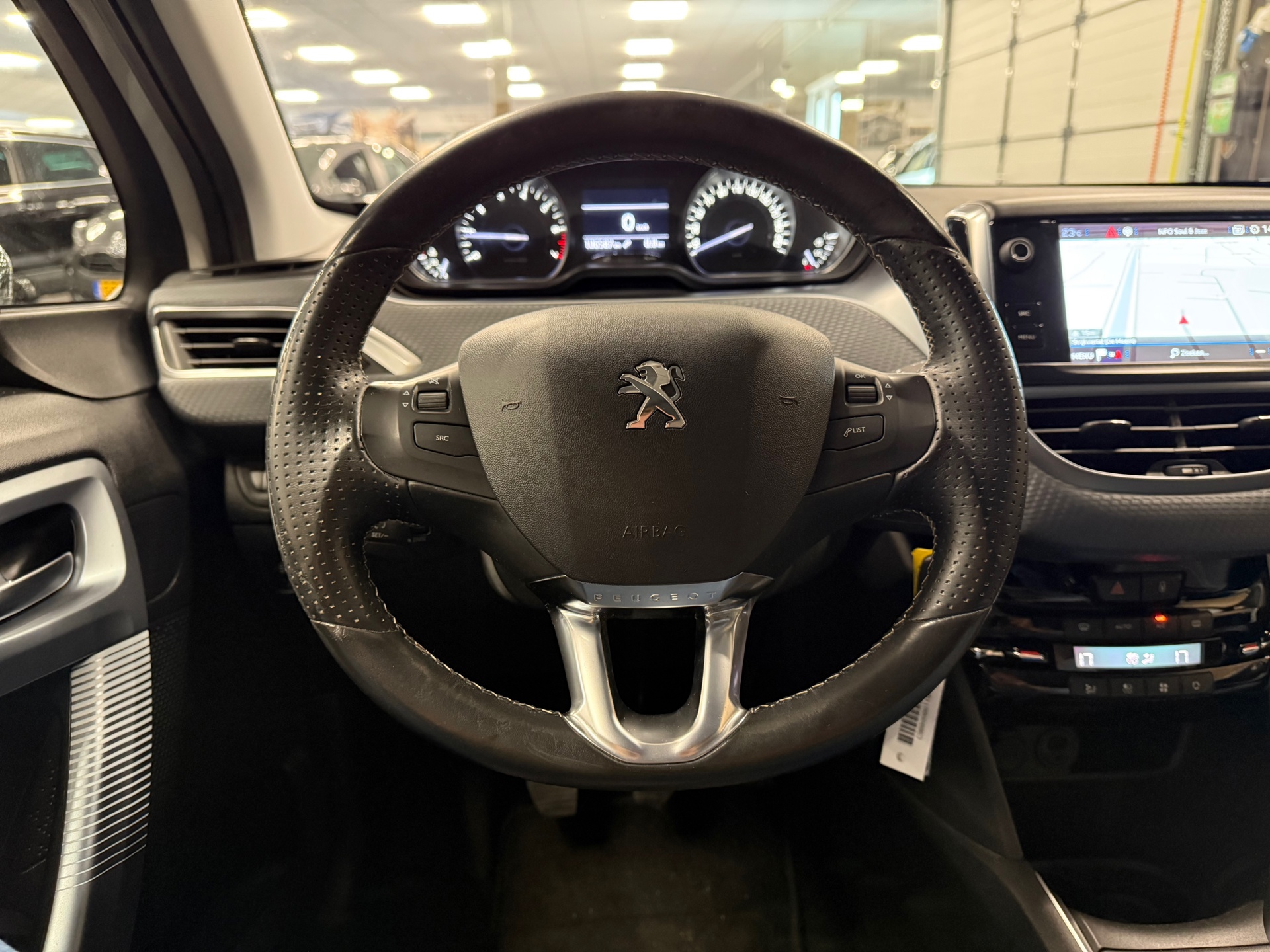 https://www.autokooy.nl//xml/images/53913517-13.JPG