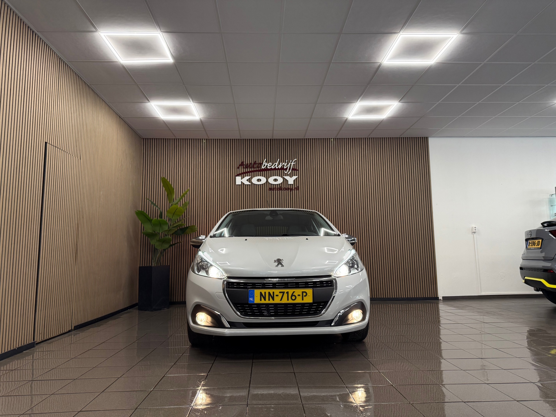 https://www.autokooy.nl//xml/images/53913517-8.JPG