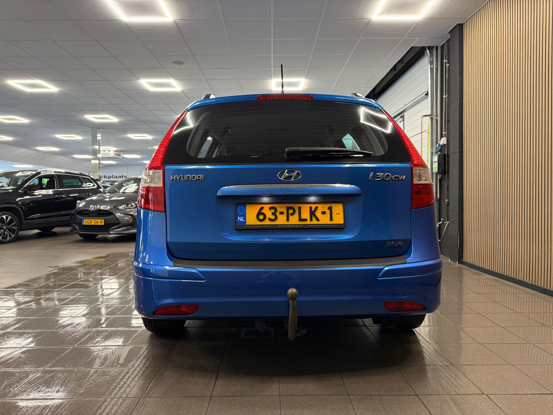 https://www.autokooy.nl//xml/images/53913611-4.JPG