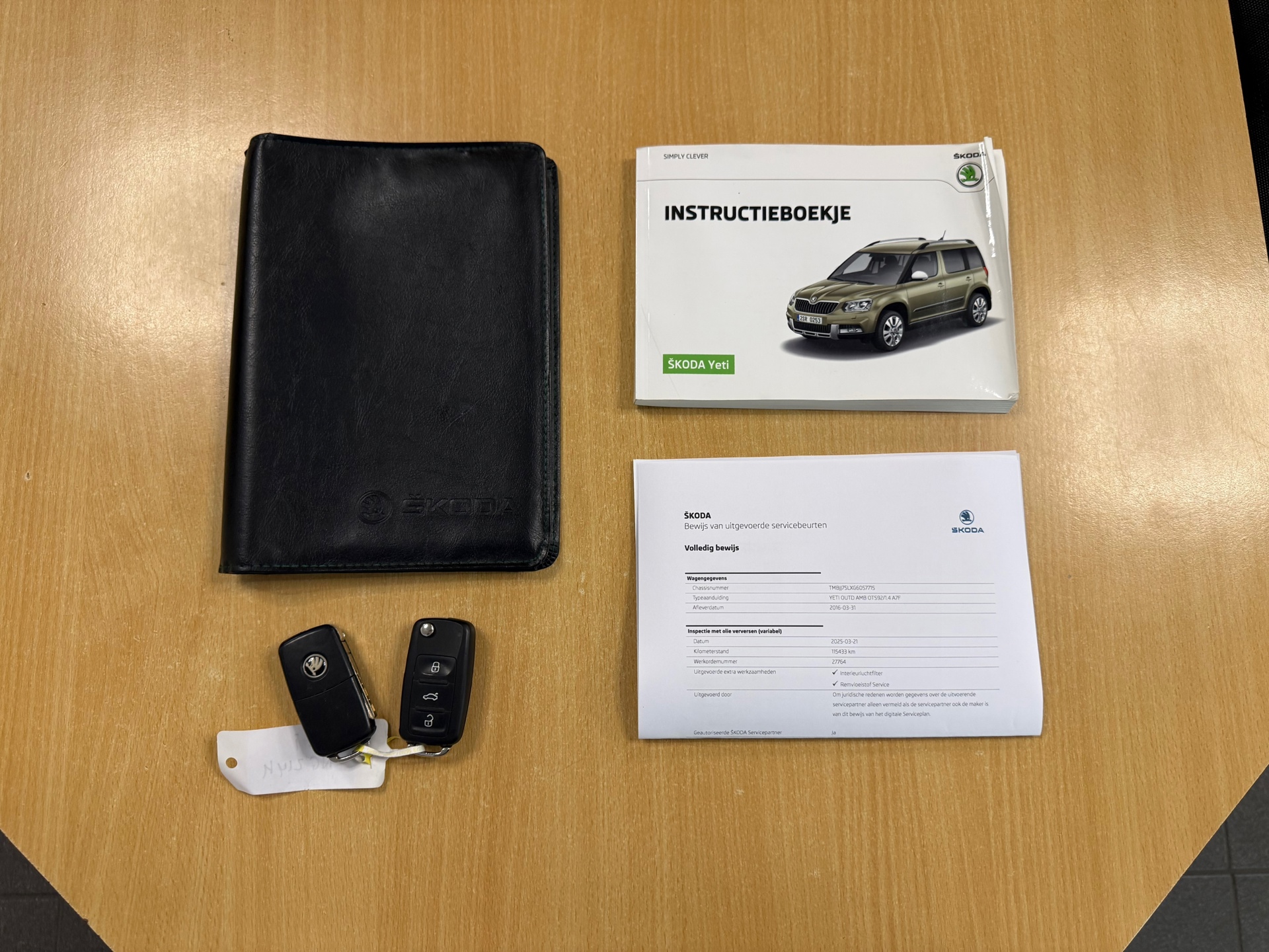 https://www.autokooy.nl//xml/images/53963103-23.JPG