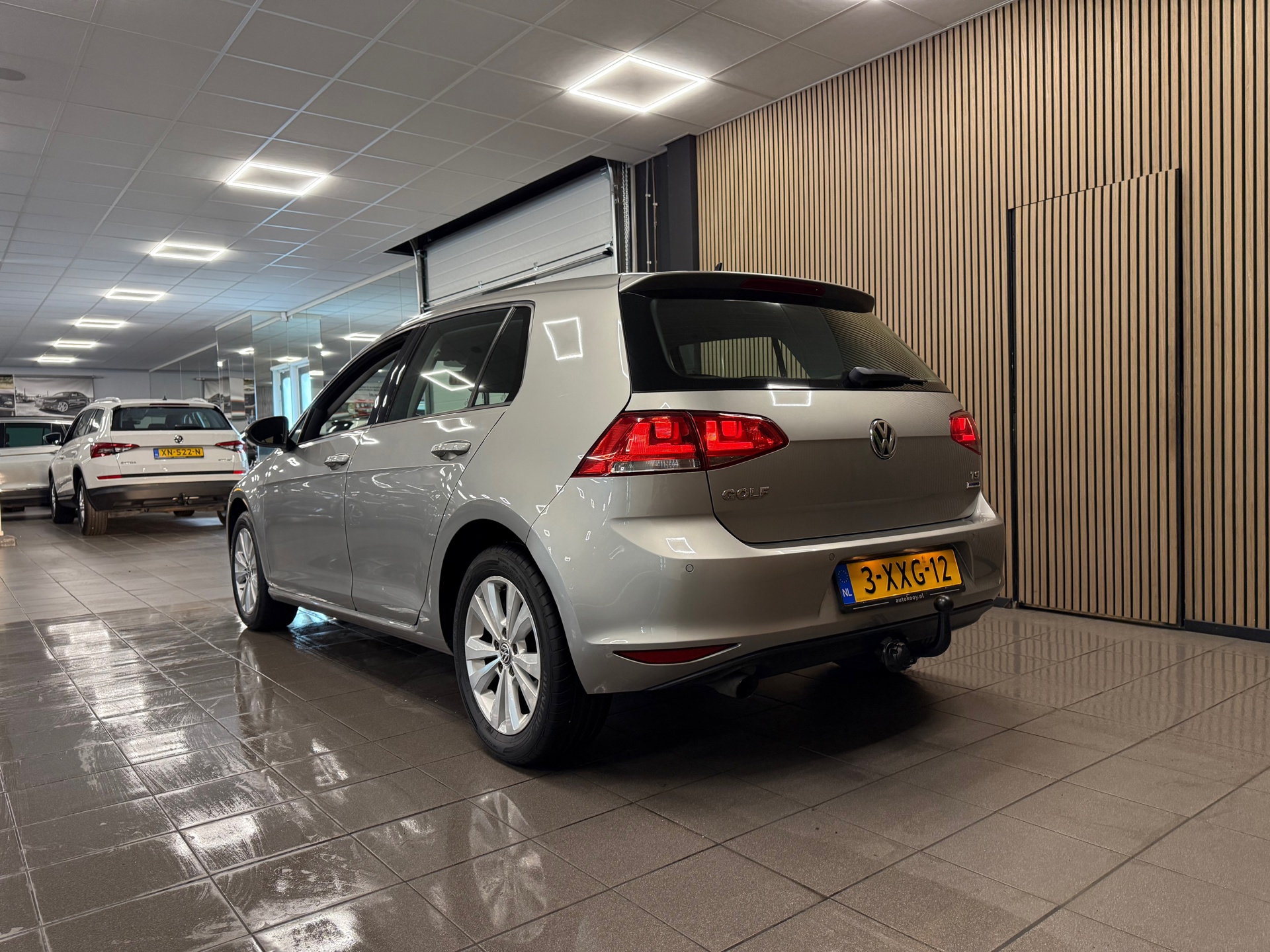 https://www.autokooy.nl//xml/images/54041128-3.JPG
