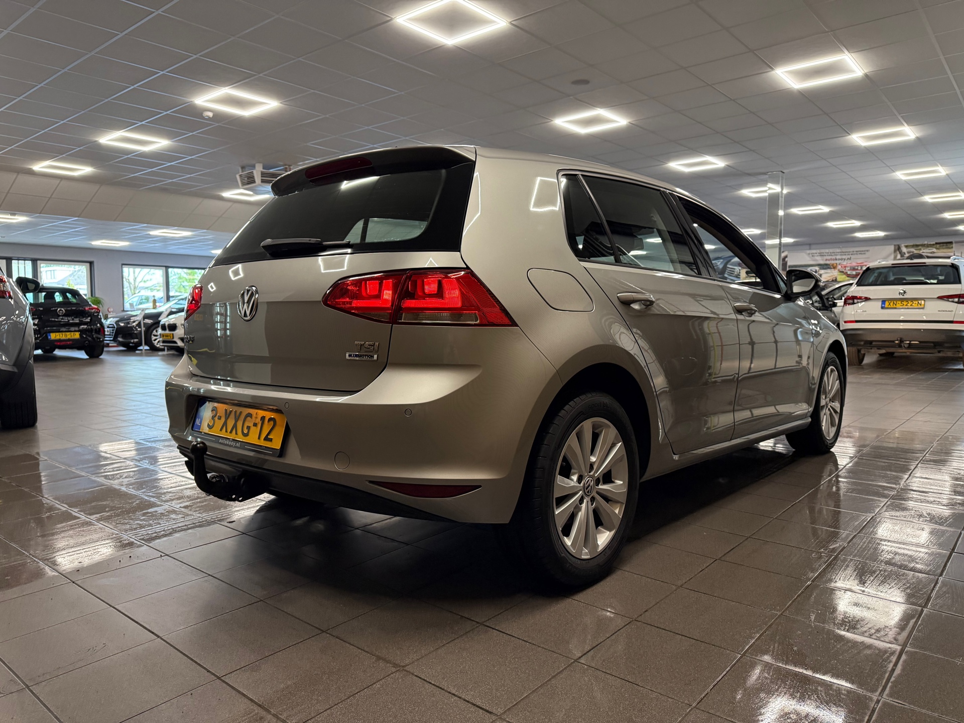 https://www.autokooy.nl//xml/images/54041128-6.JPG