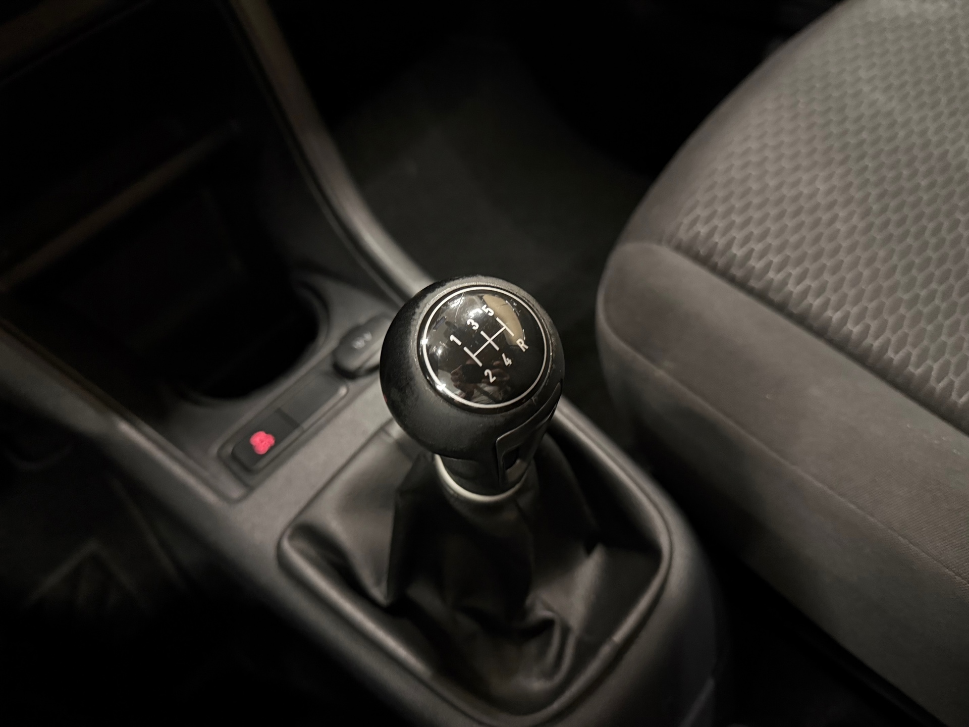 https://www.autokooy.nl//xml/images/54088779-22.JPG