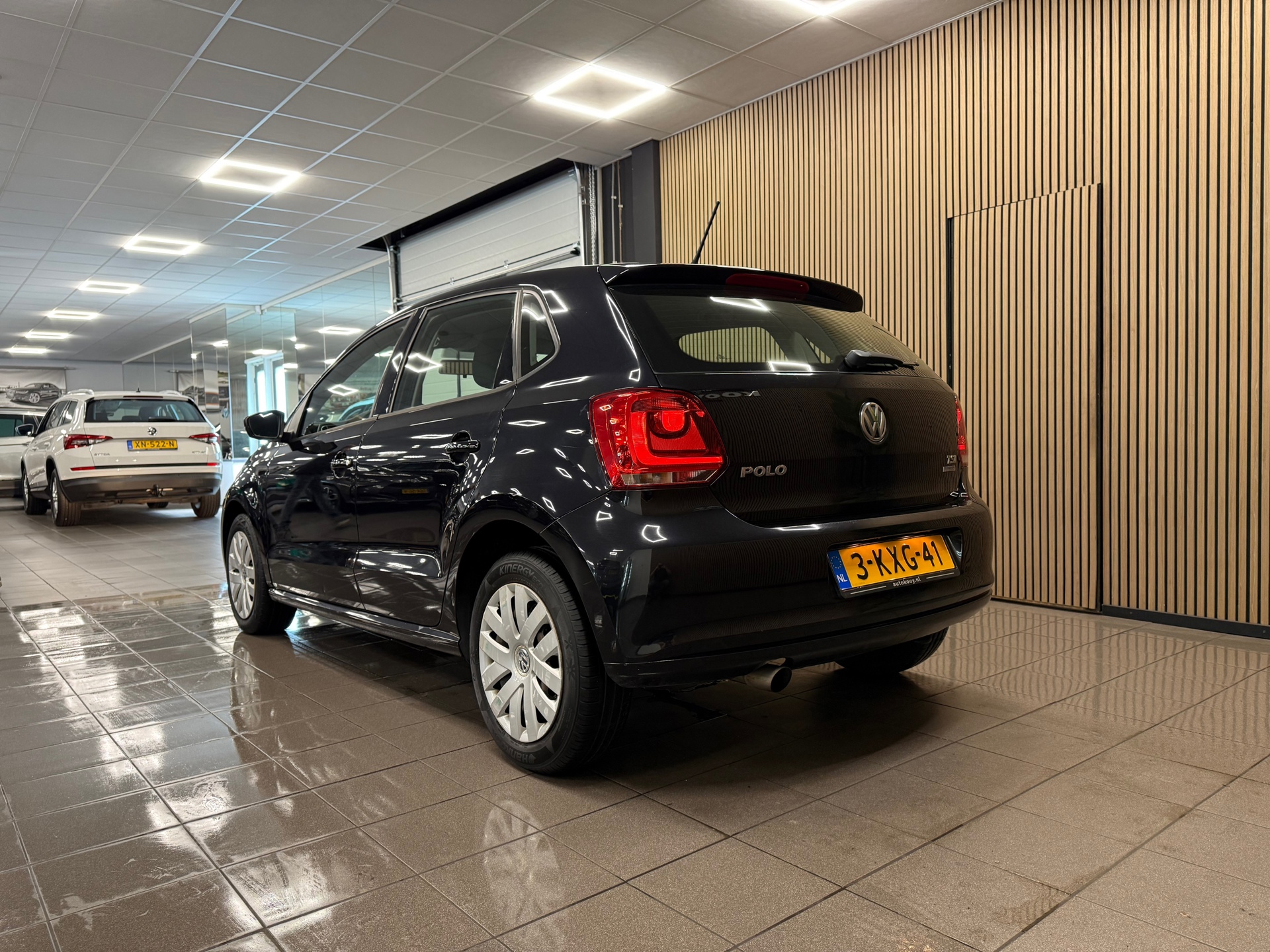 https://www.autokooy.nl//xml/images/54126474-3.JPG