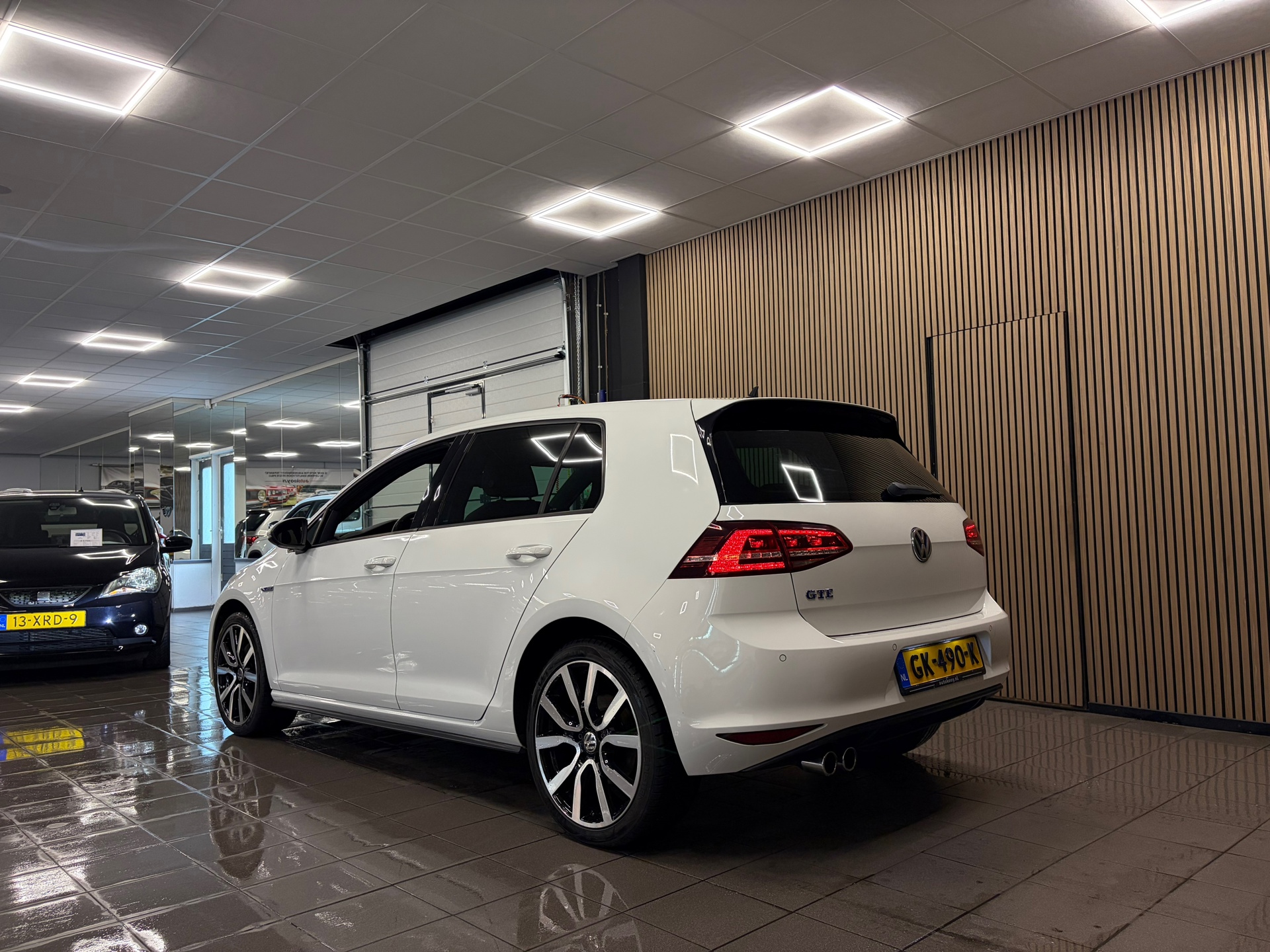 https://www.autokooy.nl//xml/images/54230006-3.JPG