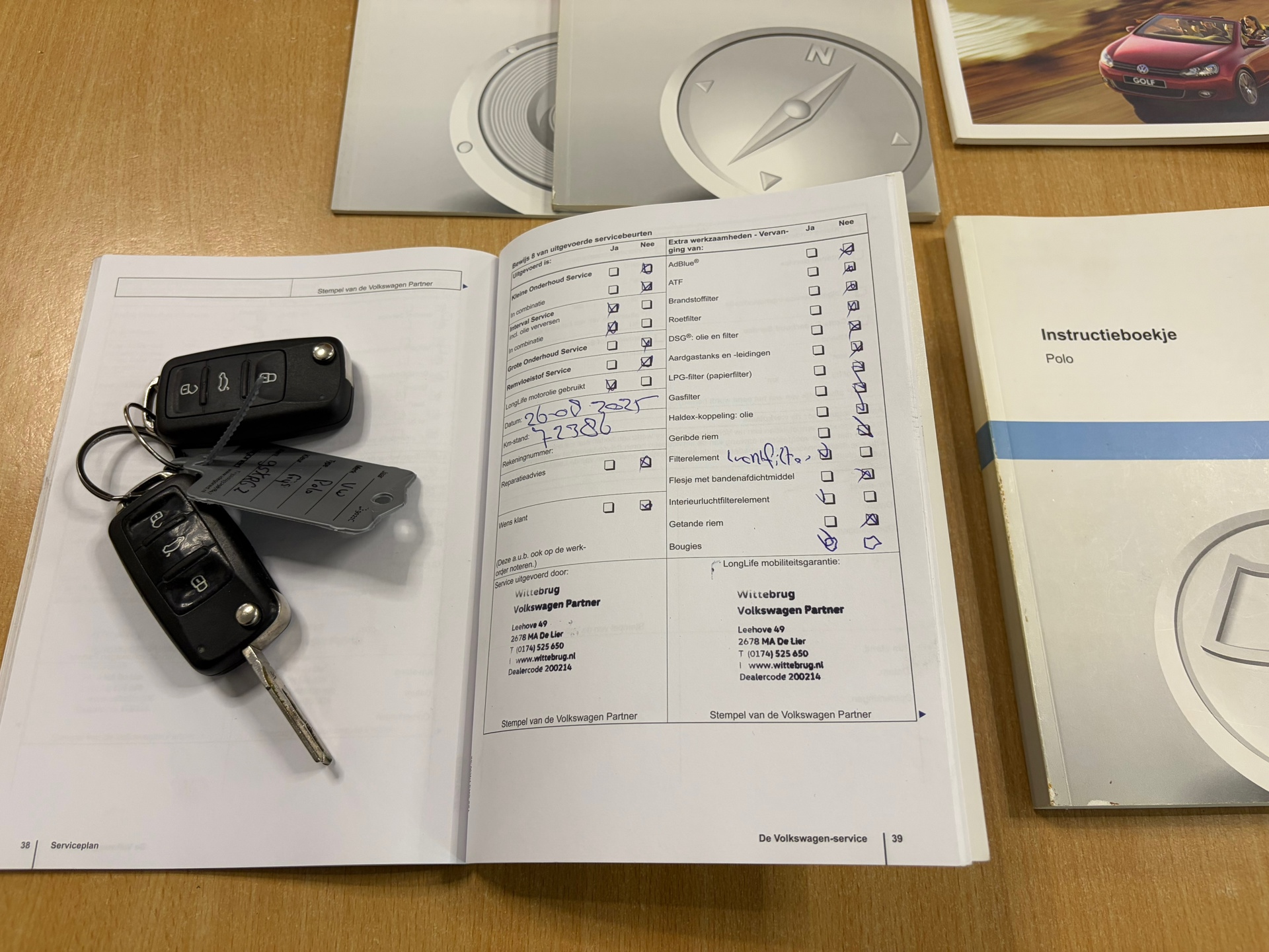 https://www.autokooy.nl//xml/images/54230033-17.JPG