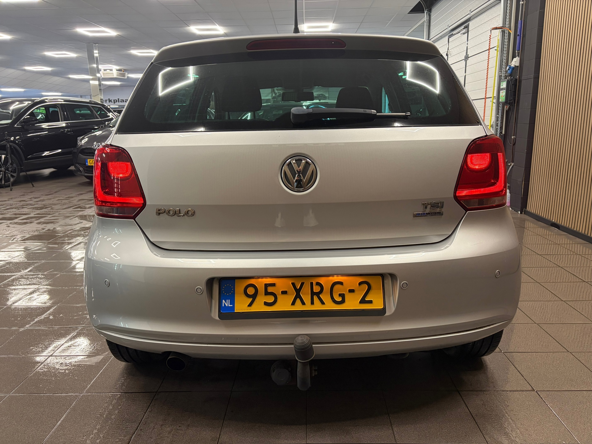 https://www.autokooy.nl//xml/images/54230033-4.JPG