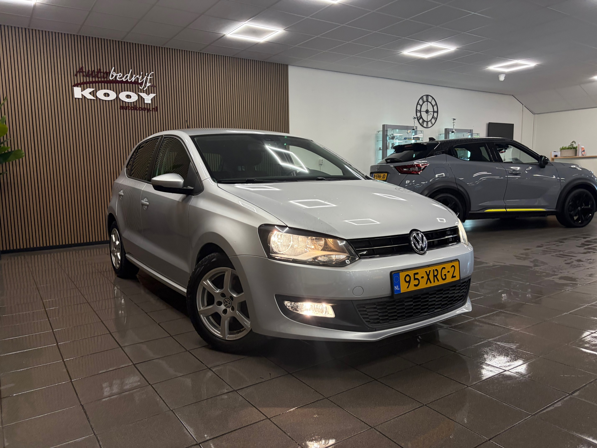 https://www.autokooy.nl//xml/images/54230033-6.JPG