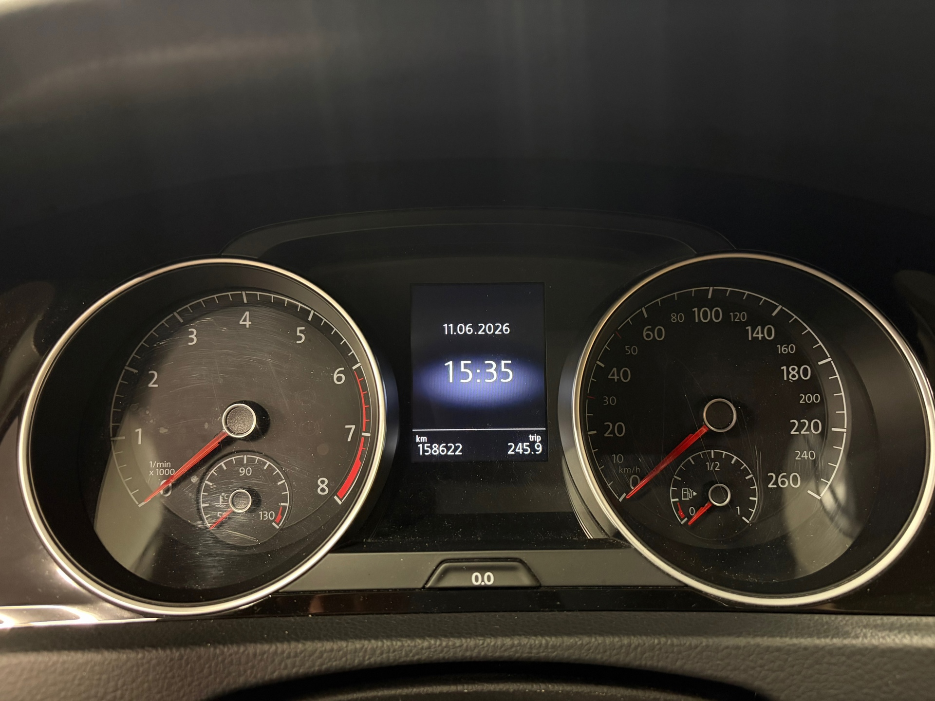 https://www.autokooy.nl//xml/images/54263155-16.JPG