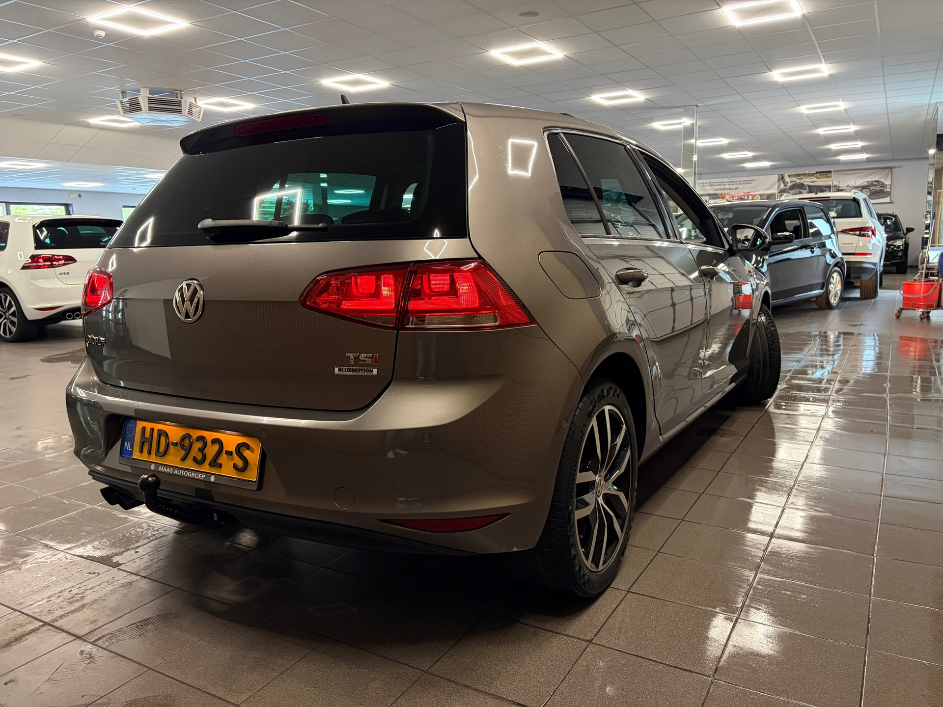 https://www.autokooy.nl//xml/images/54263155-6.JPG