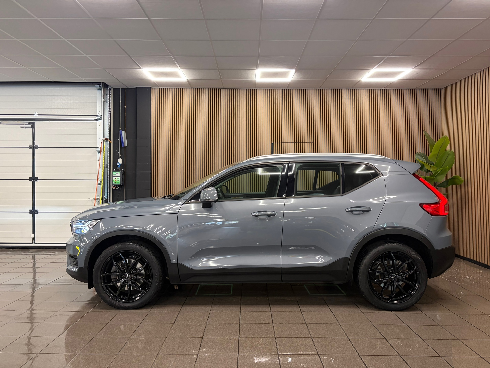 https://www.autokooy.nl//xml/images/54308855-2.JPG