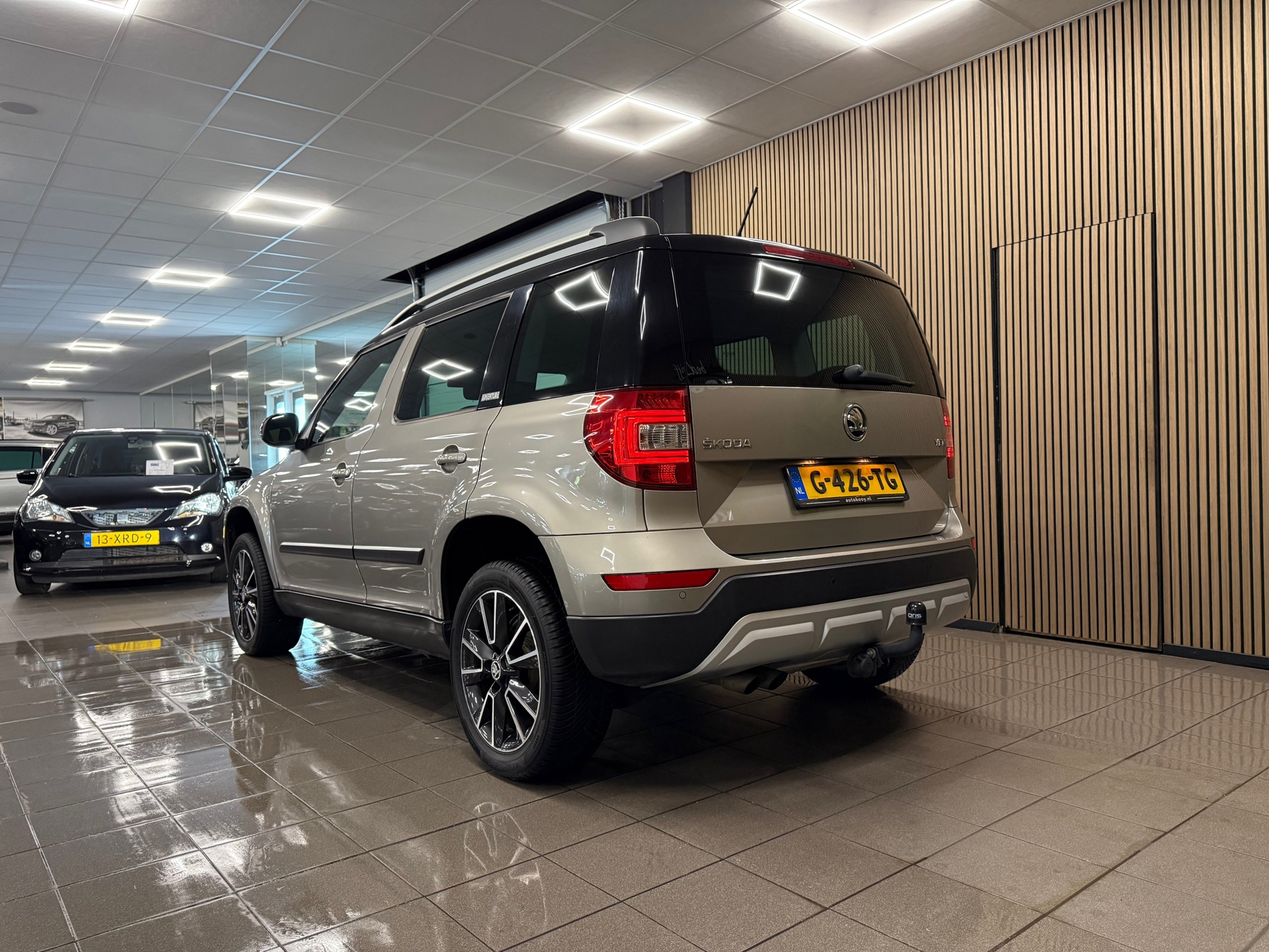 https://www.autokooy.nl//xml/images/54336358-3.JPG