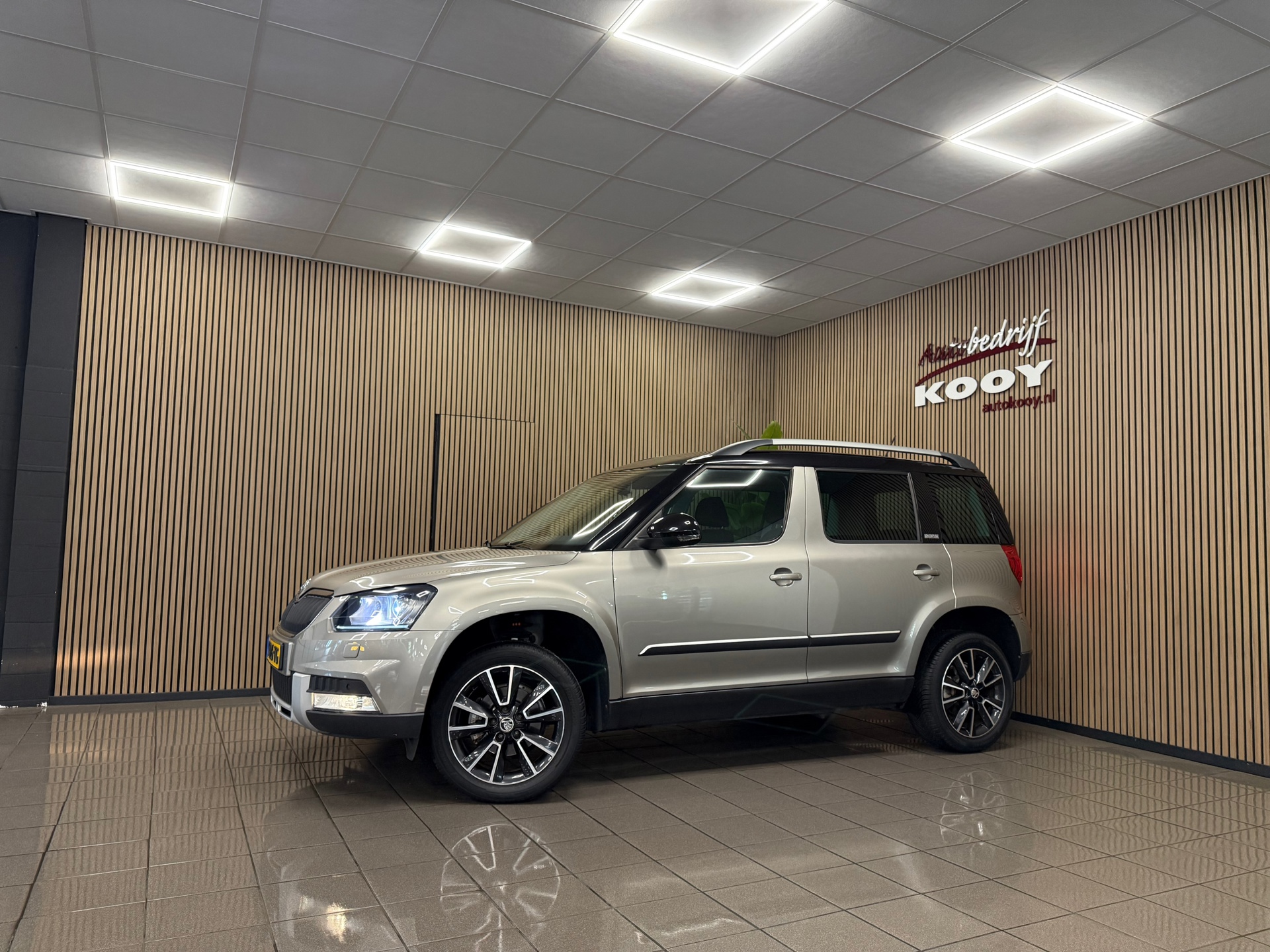https://www.autokooy.nl//xml/images/54336358-9.JPG