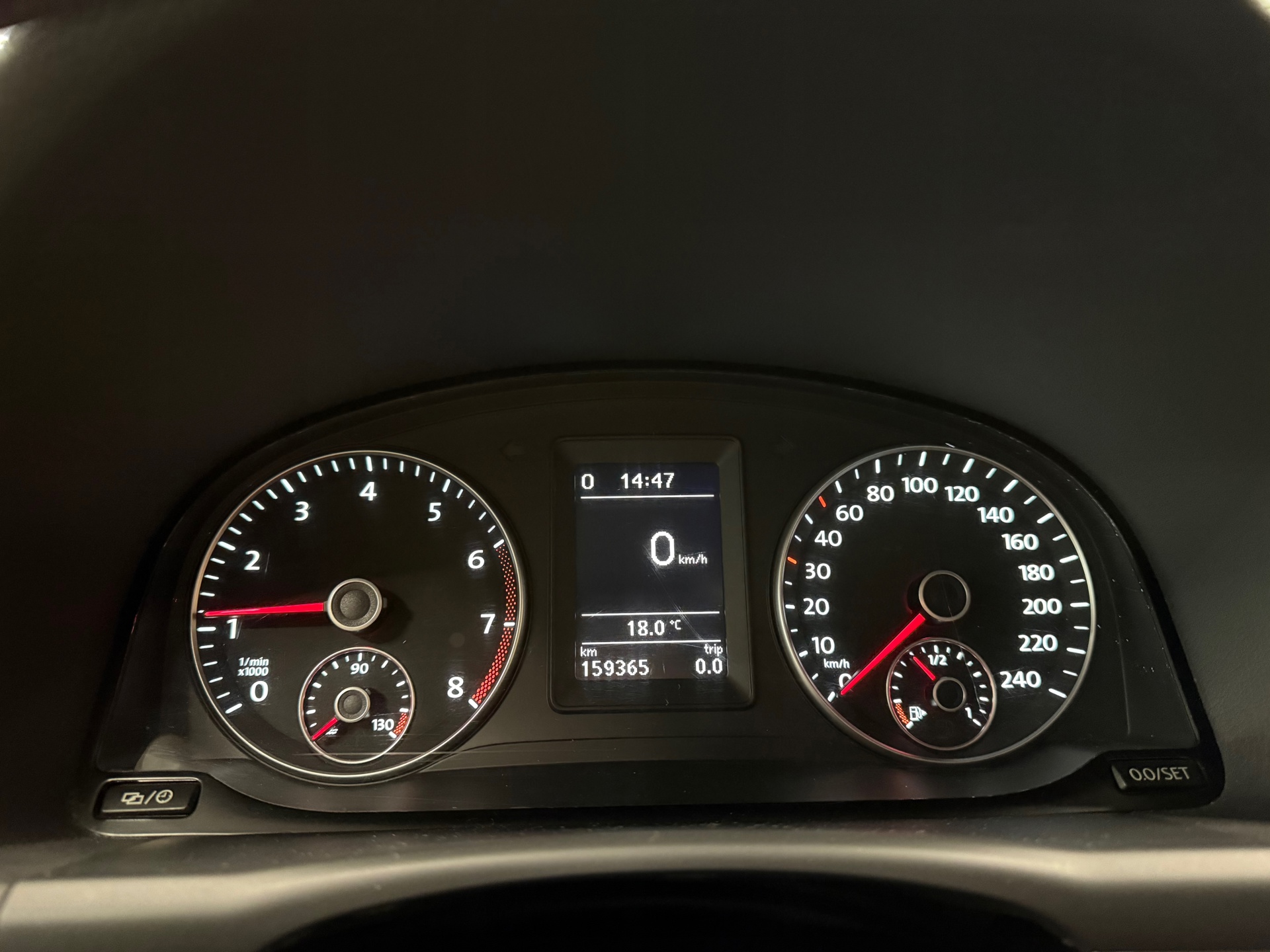 https://www.autokooy.nl//xml/images/54362778-13.JPG