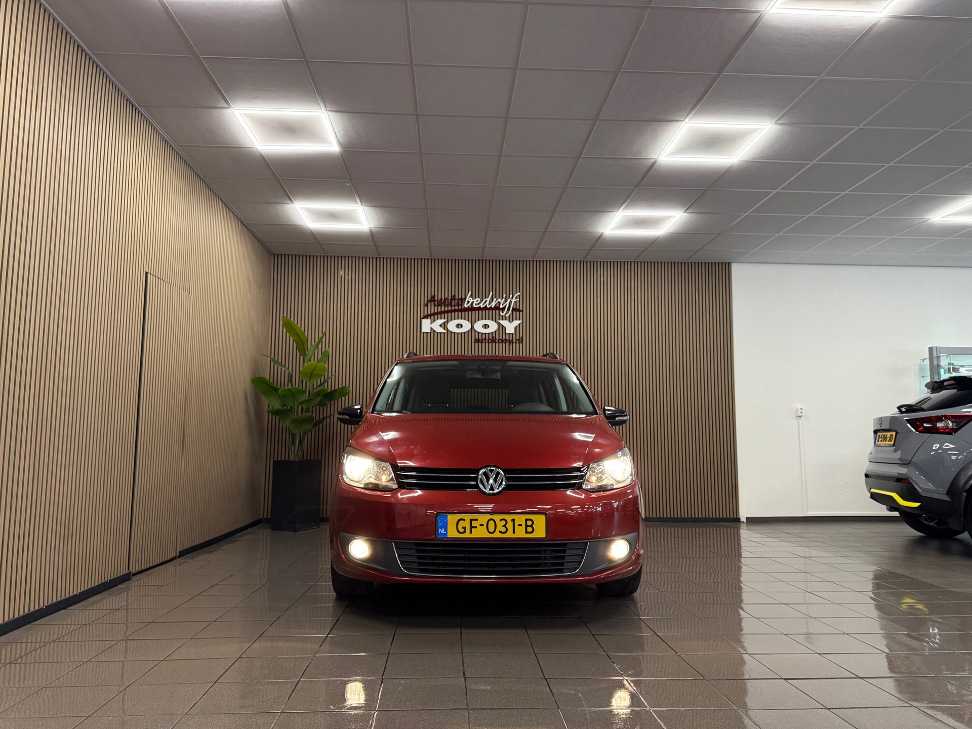 https://www.autokooy.nl//xml/images/54362778-8.JPG