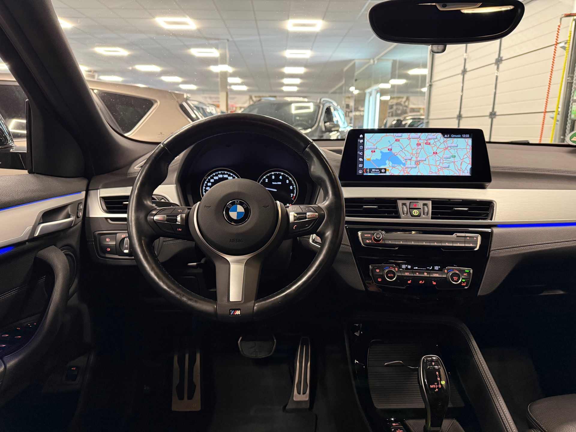 https://www.autokooy.nl//xml/images/54425209-23.JPG