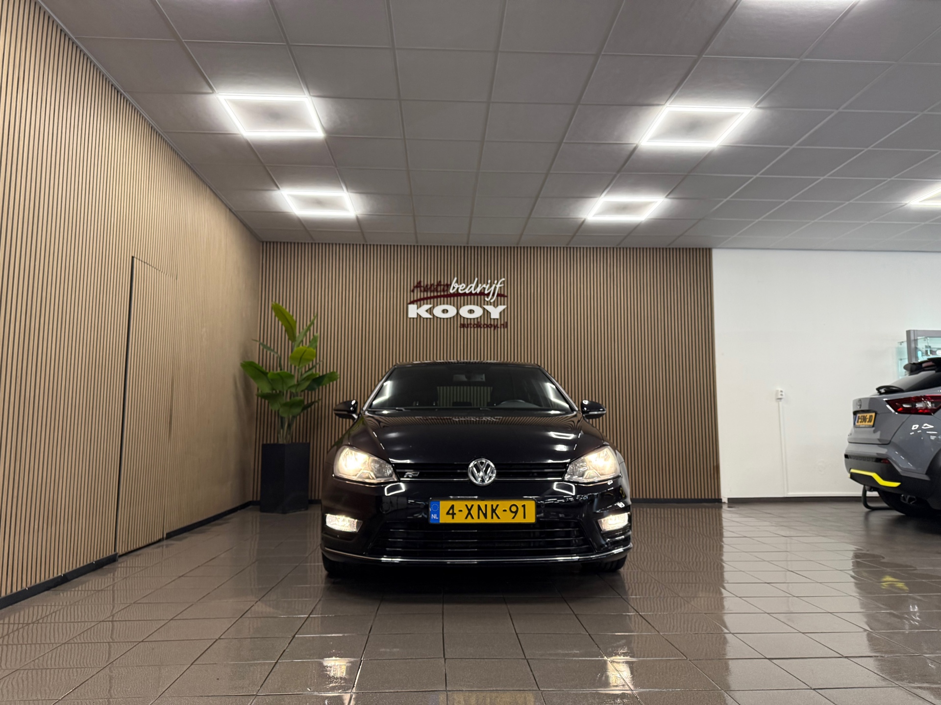https://www.autokooy.nl//xml/images/54425277-8.JPG