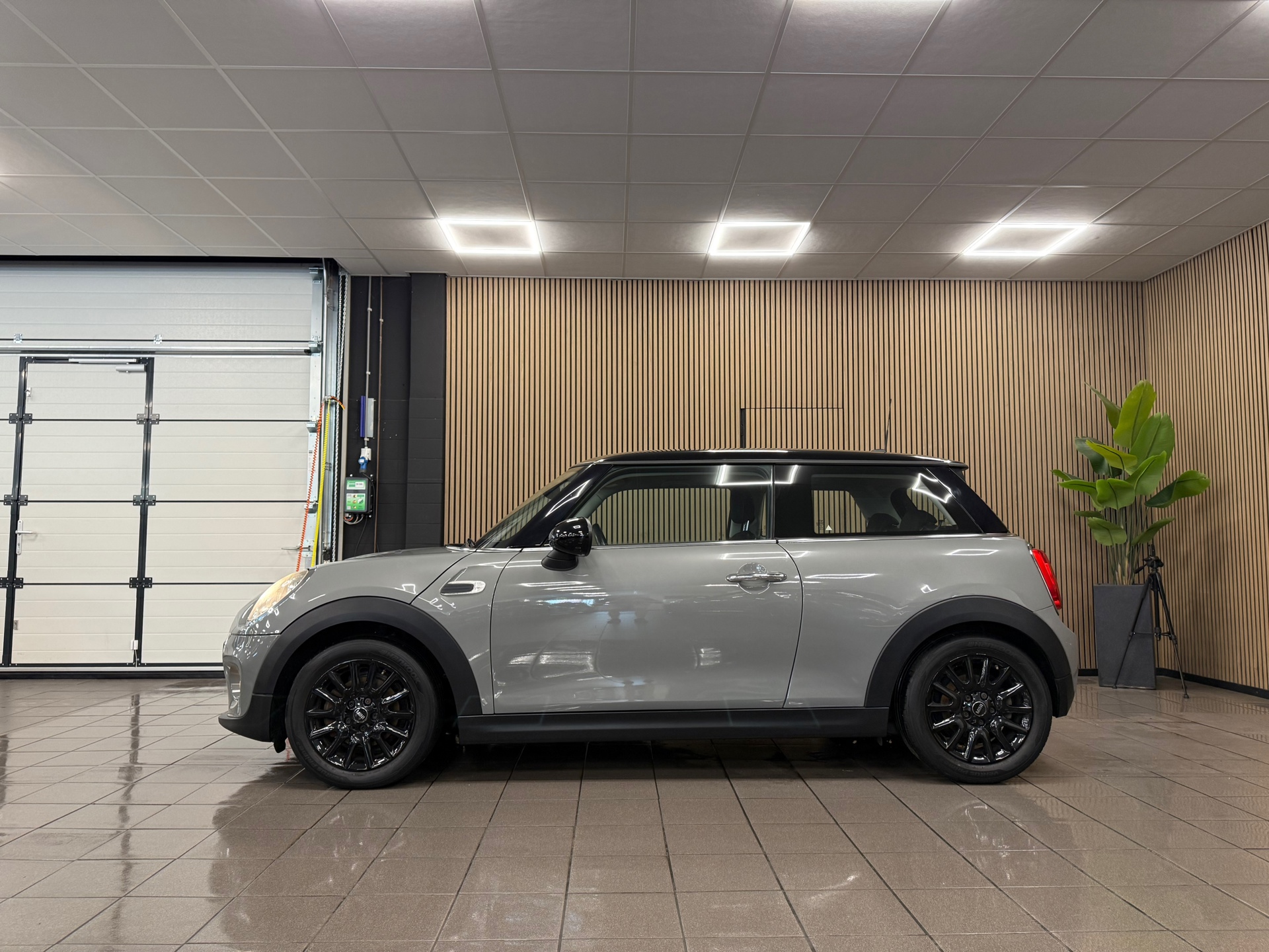 https://www.autokooy.nl//xml/images/54502465-2.JPG