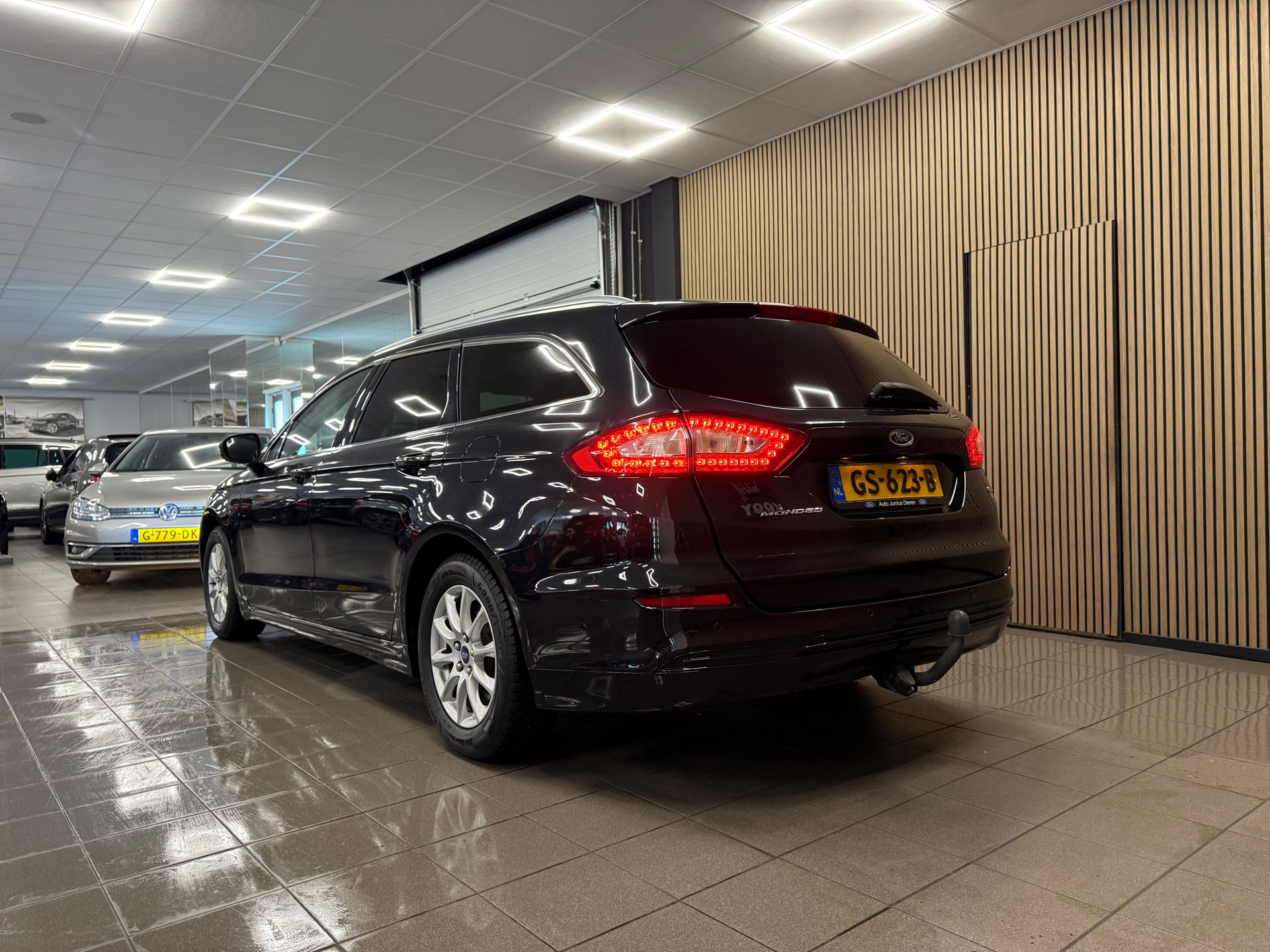 https://www.autokooy.nl//xml/images/54525324-3.JPG