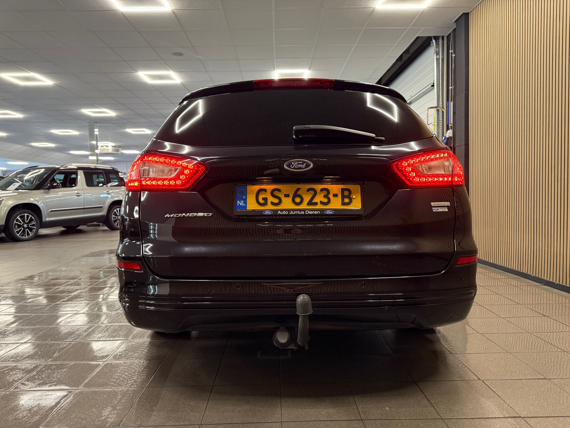https://www.autokooy.nl//xml/images/54525324-4.JPG