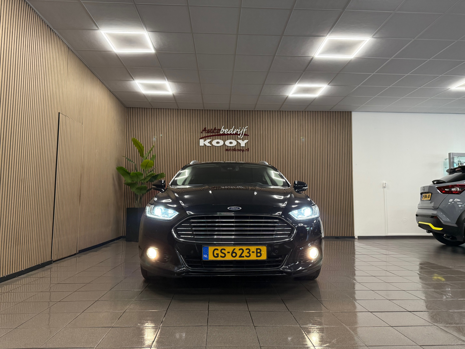 https://www.autokooy.nl//xml/images/54525324-7.JPG
