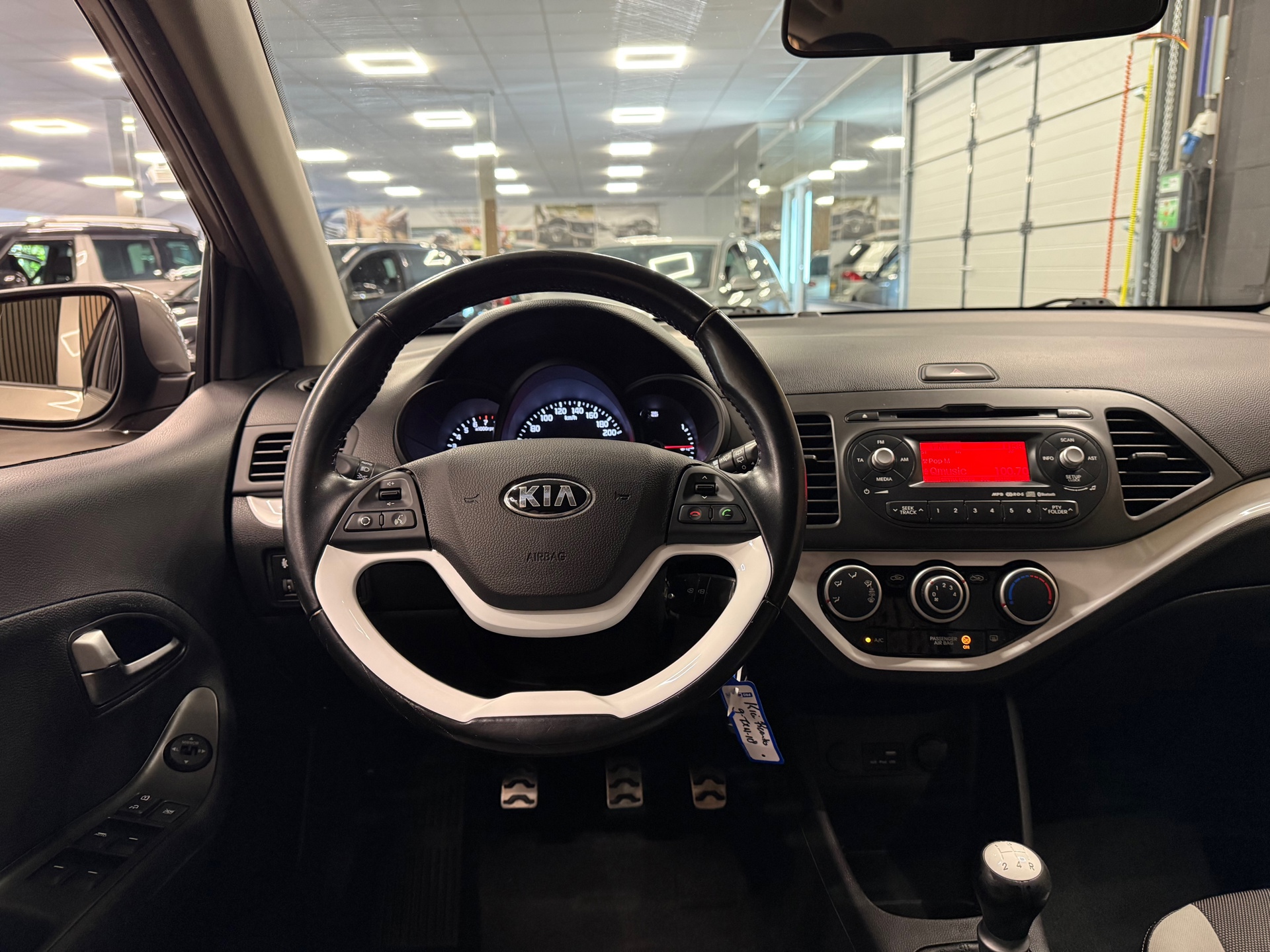https://www.autokooy.nl//xml/images/54555035-20.JPG