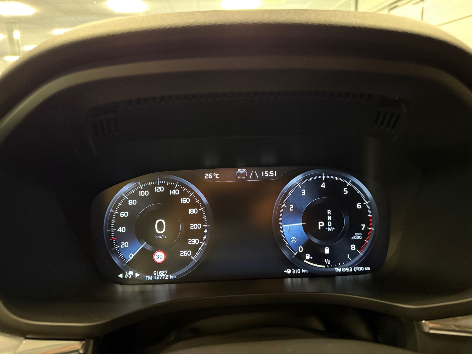 https://www.autokooy.nl//xml/images/54555089-16.JPG