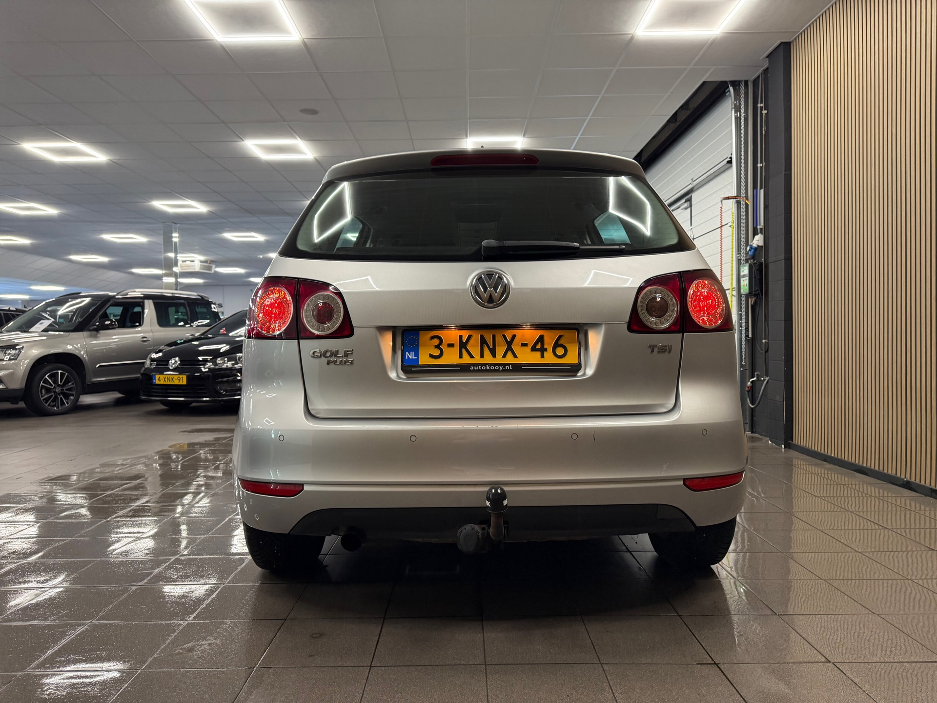 https://www.autokooy.nl//xml/images/54576735-4.JPG