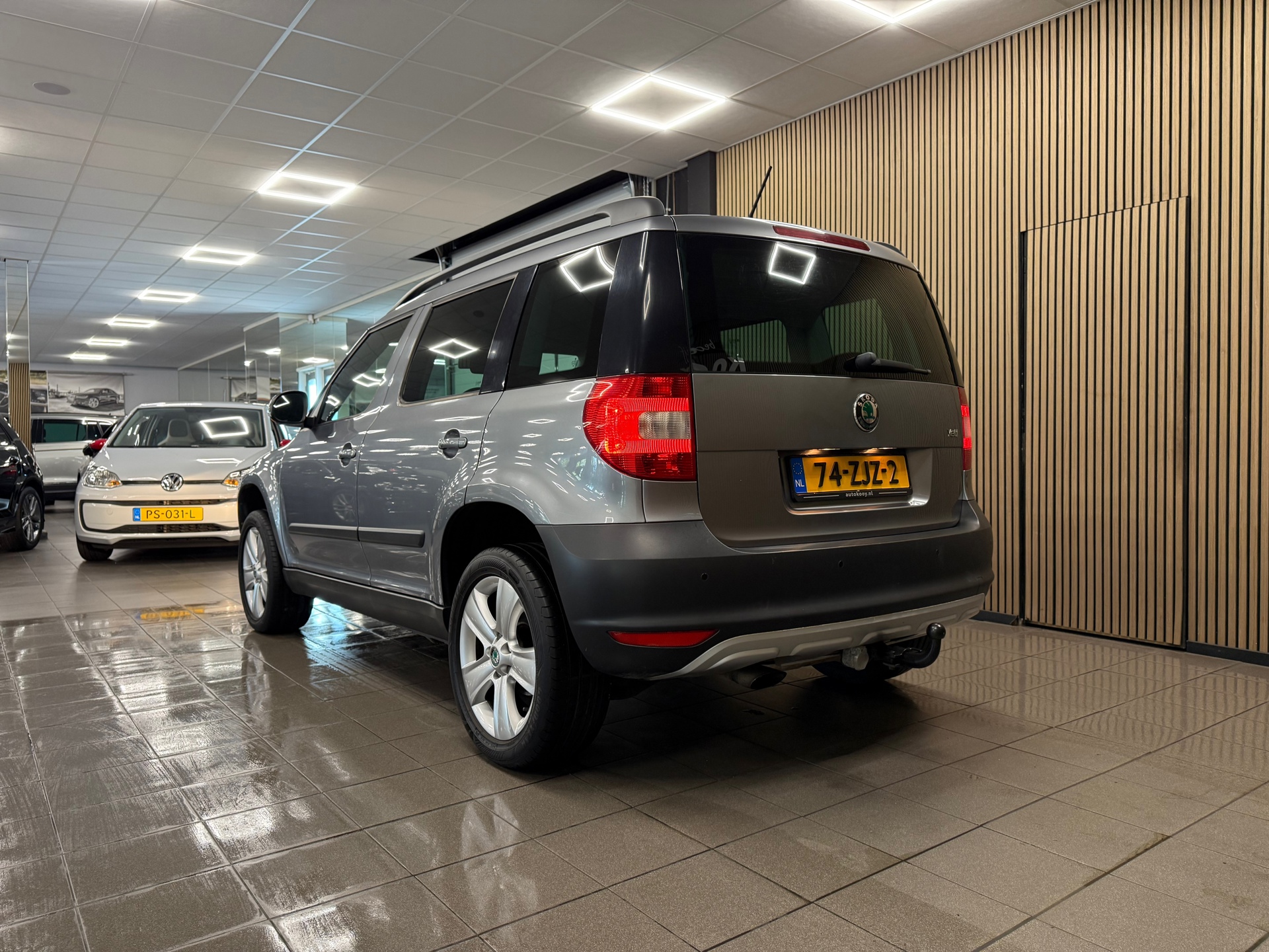 https://www.autokooy.nl//xml/images/54645860-3.JPG