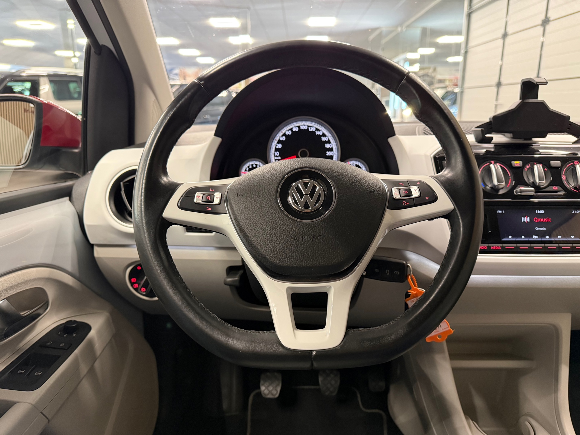 https://www.autokooy.nl//xml/images/54646081-13.JPG