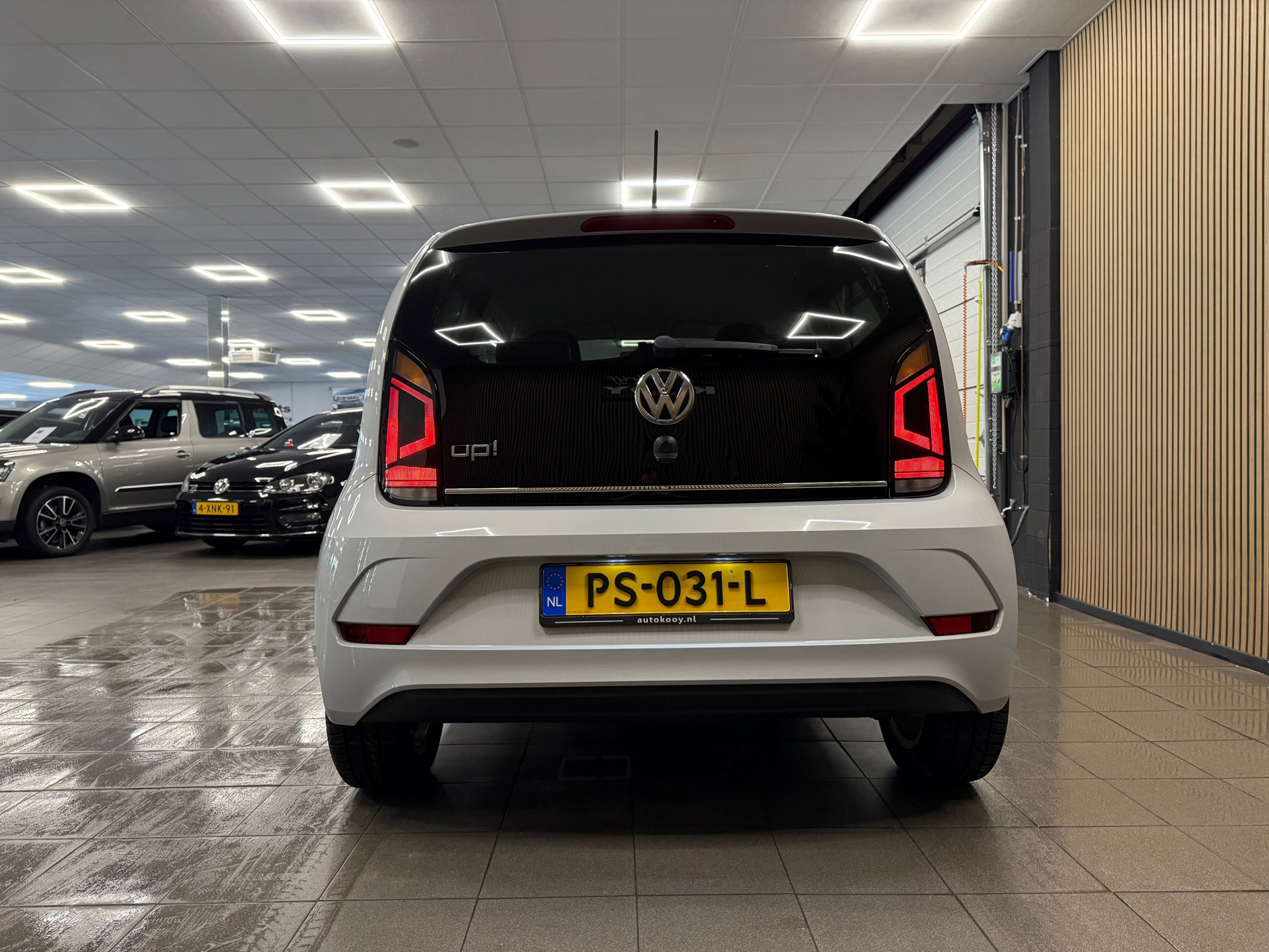 https://www.autokooy.nl//xml/images/54646081-4.JPG