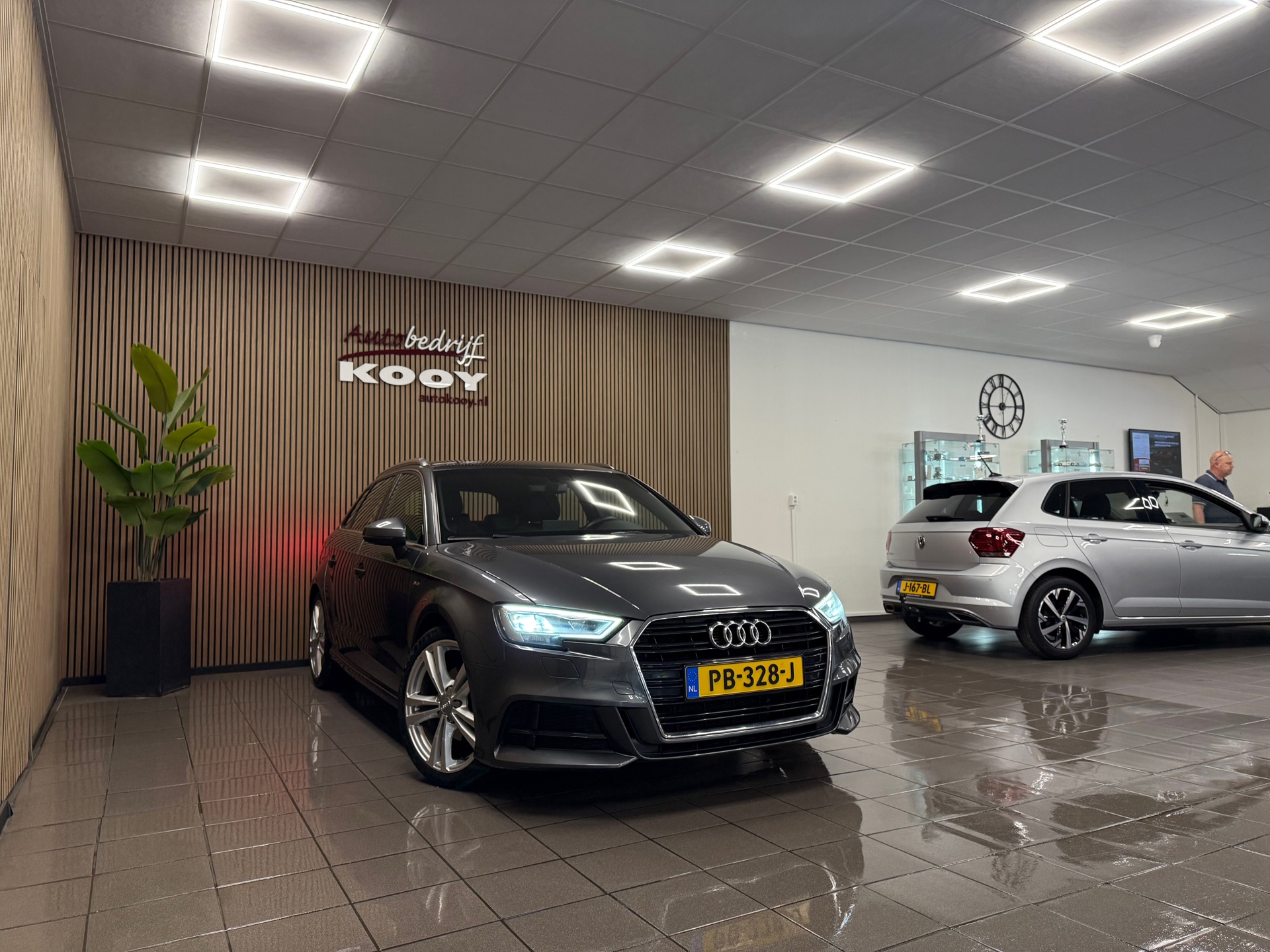 https://www.autokooy.nl//xml/images/54728447-7.JPG