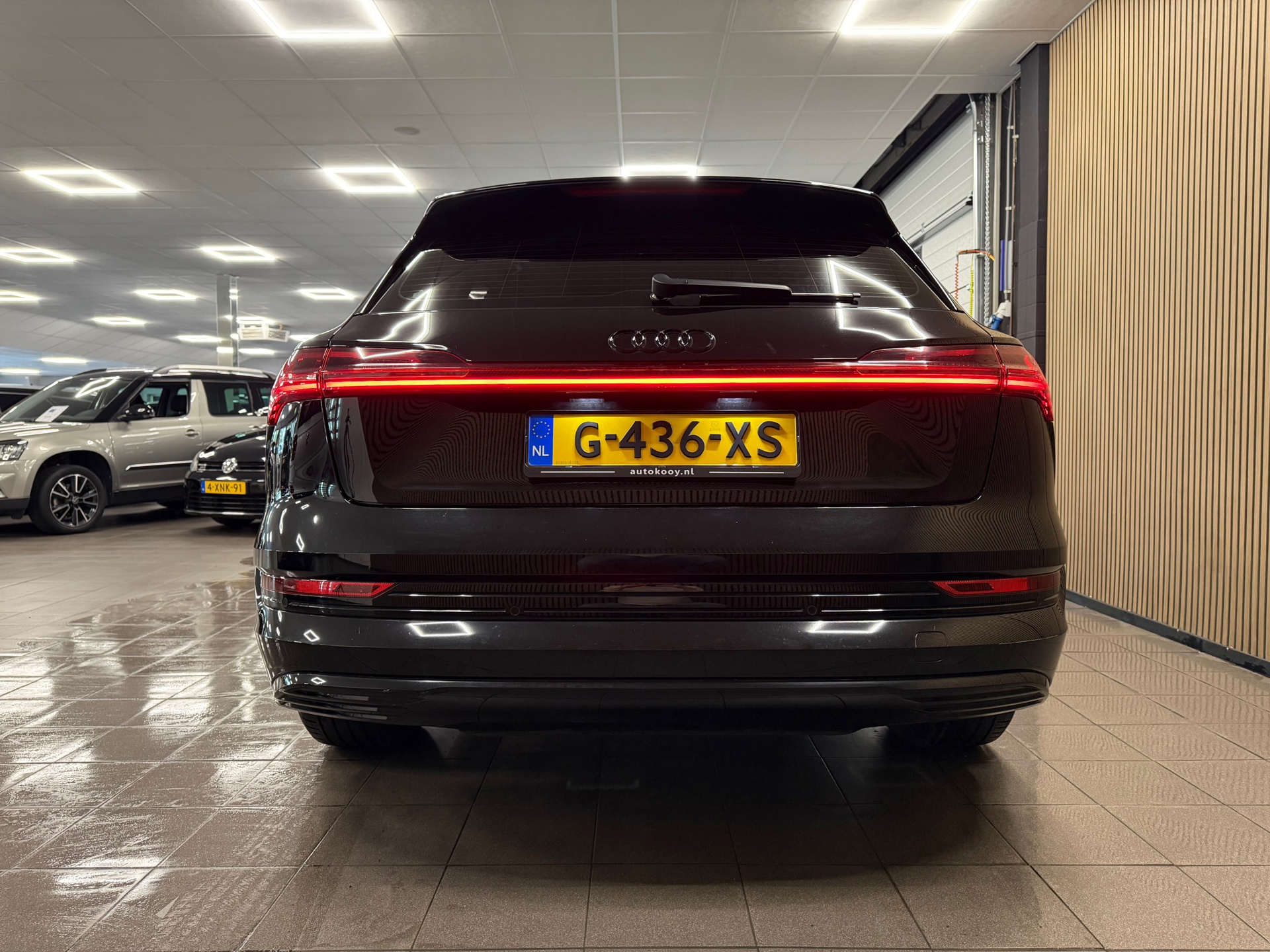 https://www.autokooy.nl//xml/images/54728537-4.JPG