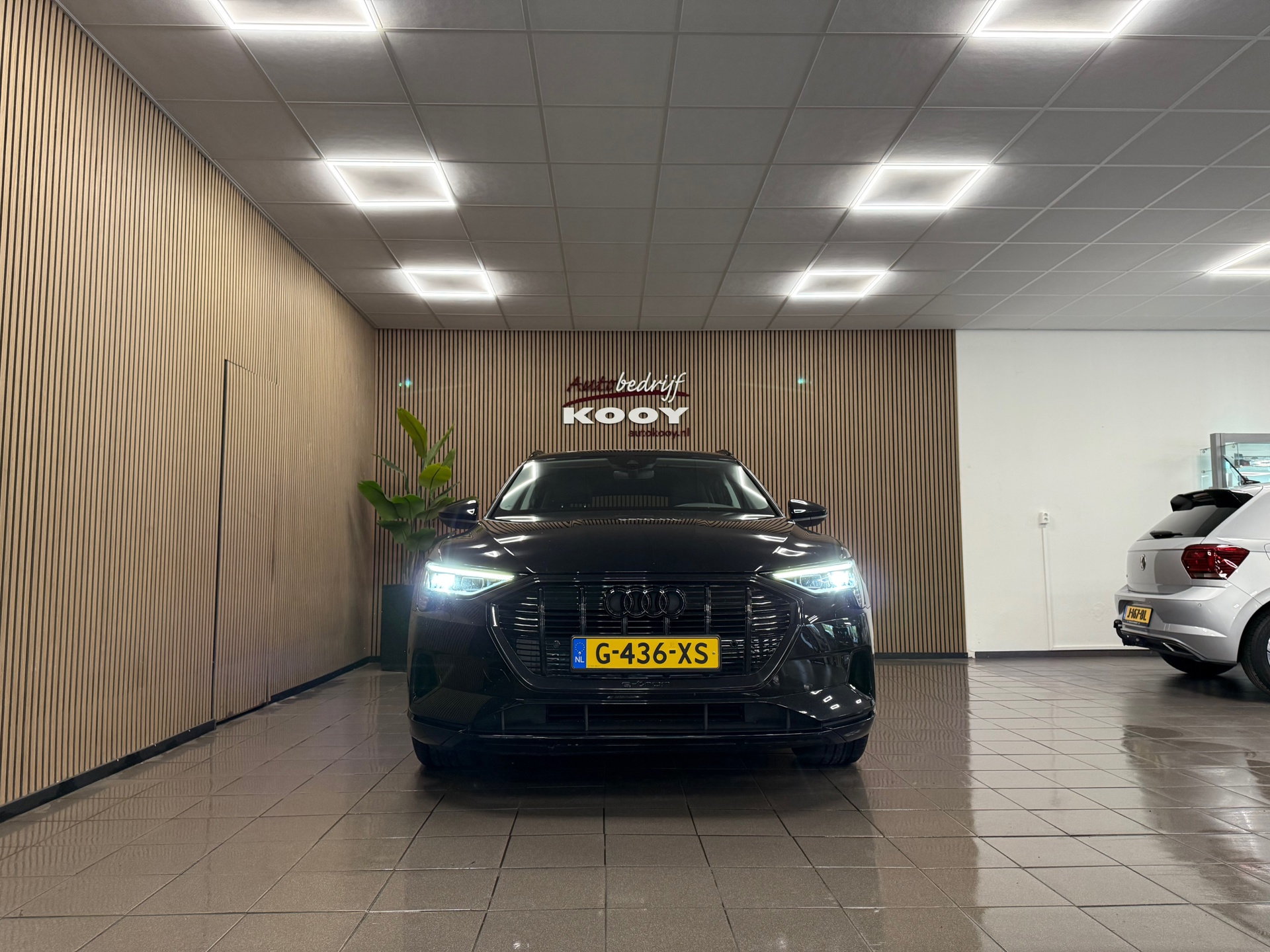 https://www.autokooy.nl//xml/images/54728537-9.JPG