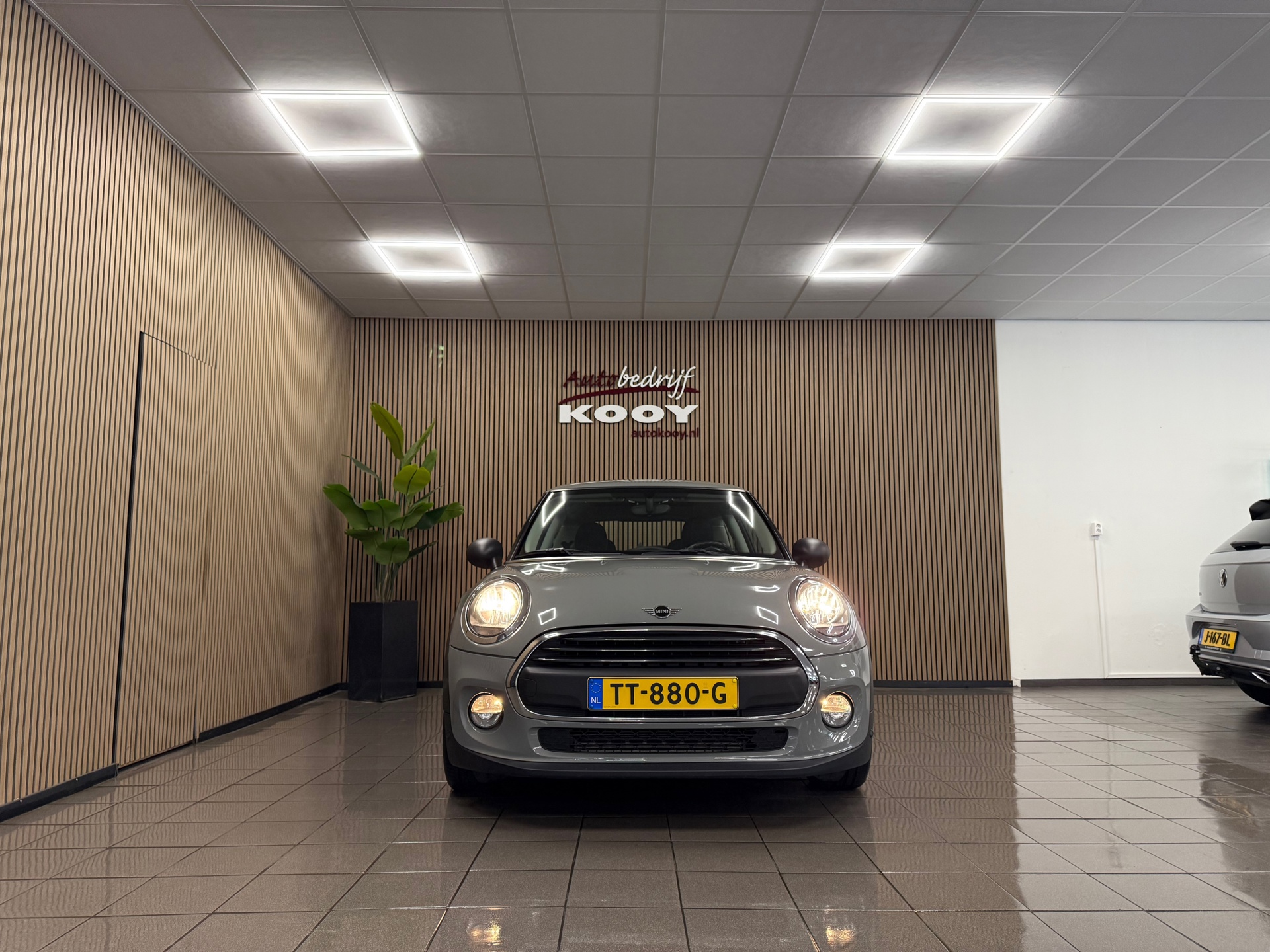 https://www.autokooy.nl//xml/images/54754642-8.JPG