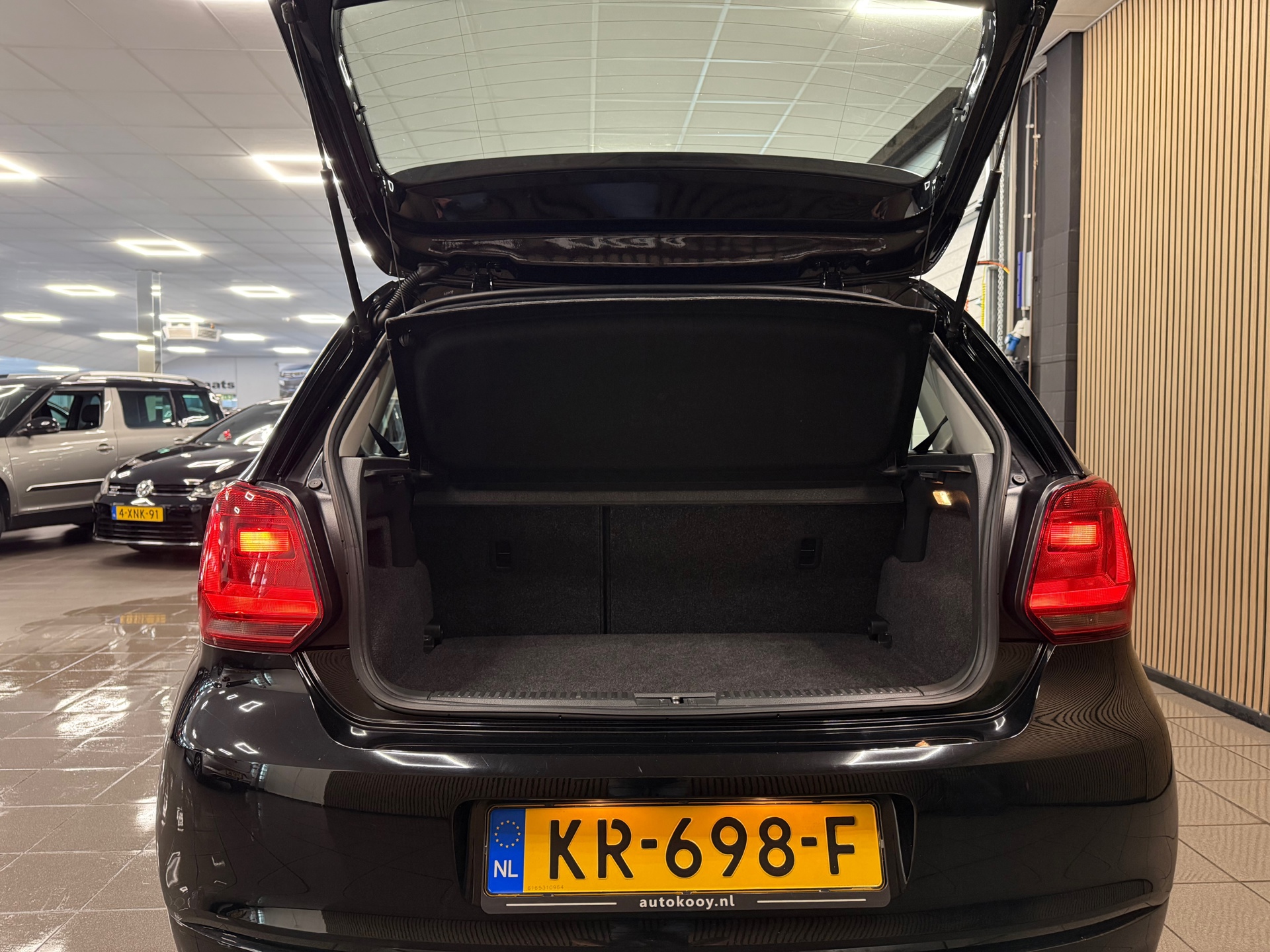 https://www.autokooy.nl//xml/images/54820612-5.JPG