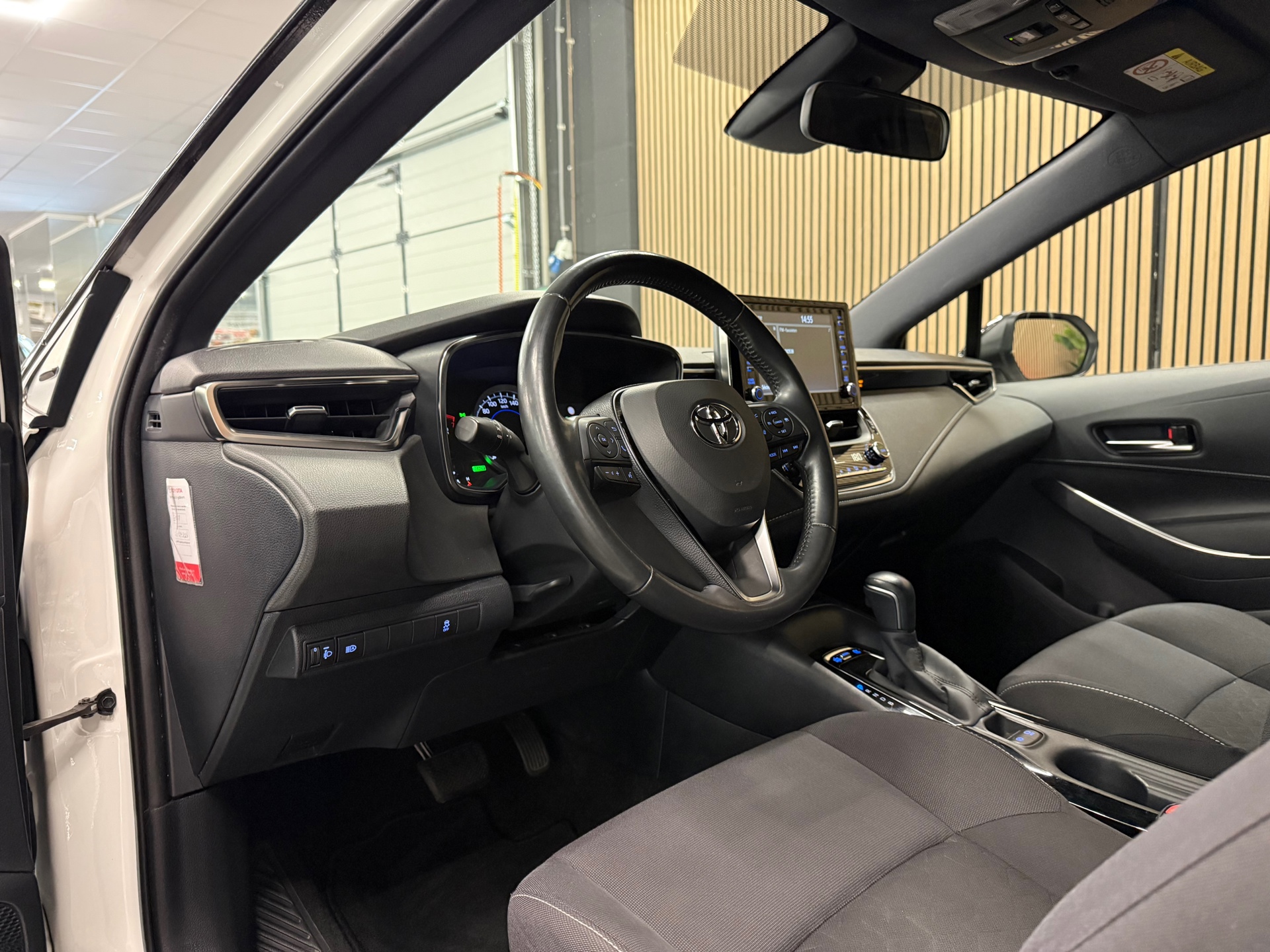 https://www.autokooy.nl//xml/images/54847175-12.JPG