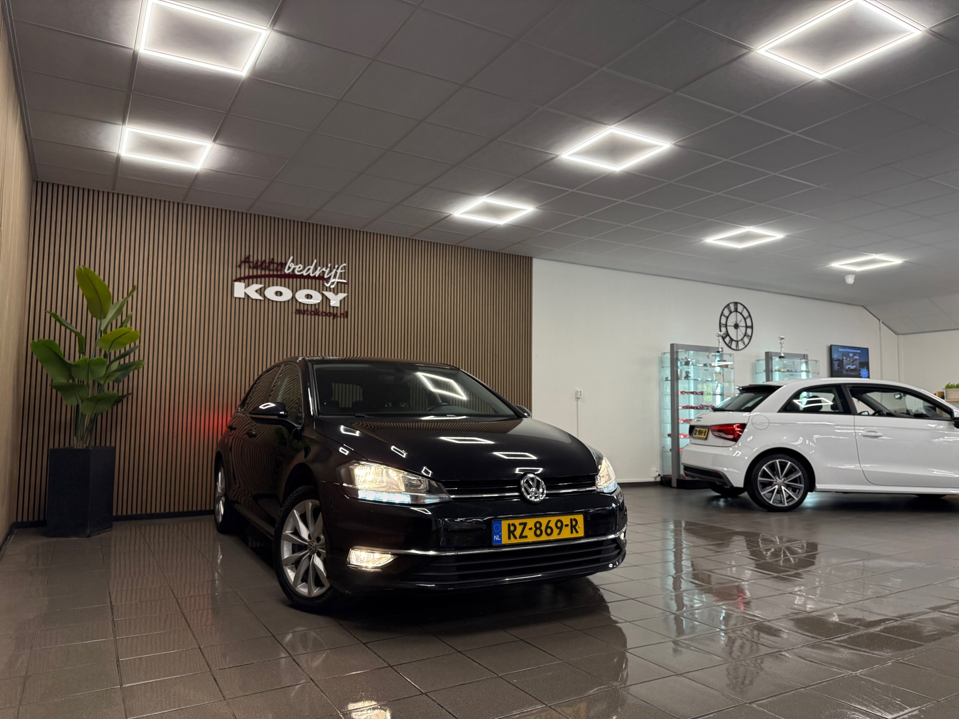 https://www.autokooy.nl//xml/images/54872219-7.JPG