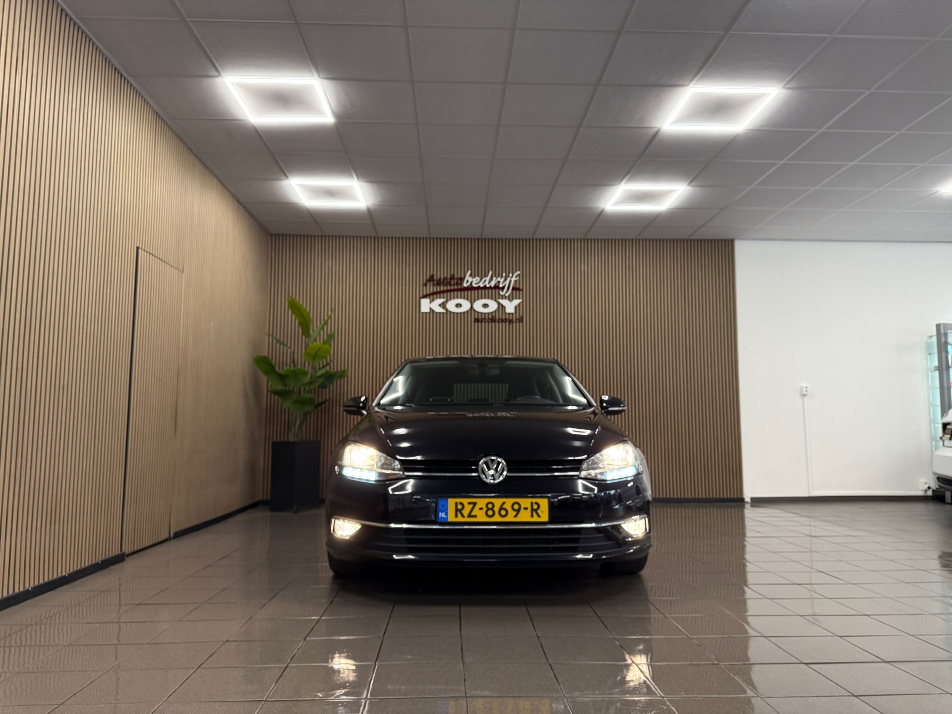 https://www.autokooy.nl//xml/images/54872219-8.JPG